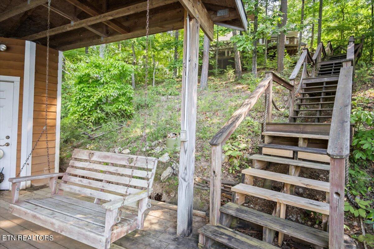 305 Amohi Lane Loudon TN 37774