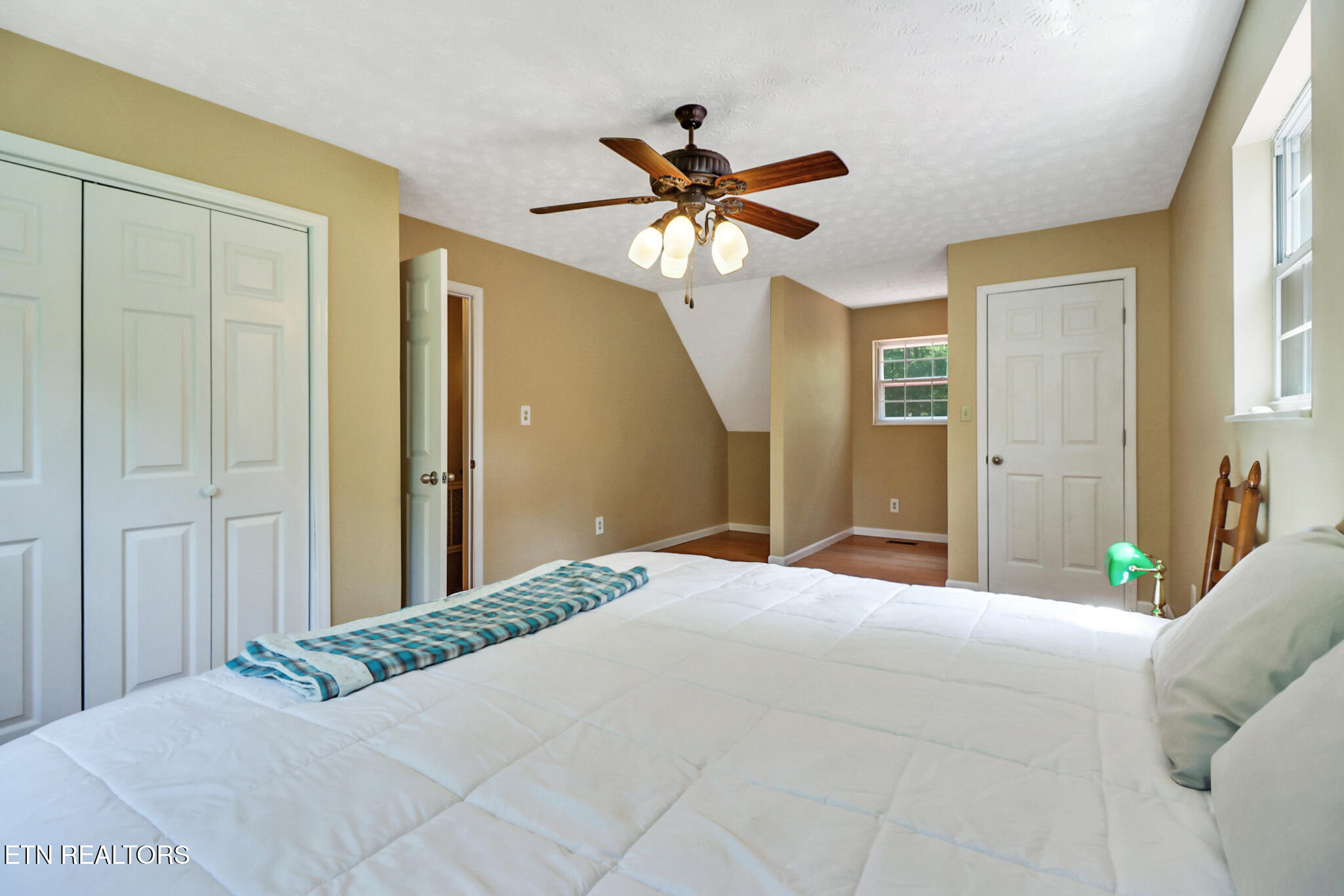 986 Post Oak Valley Road Rockwood TN 37854
