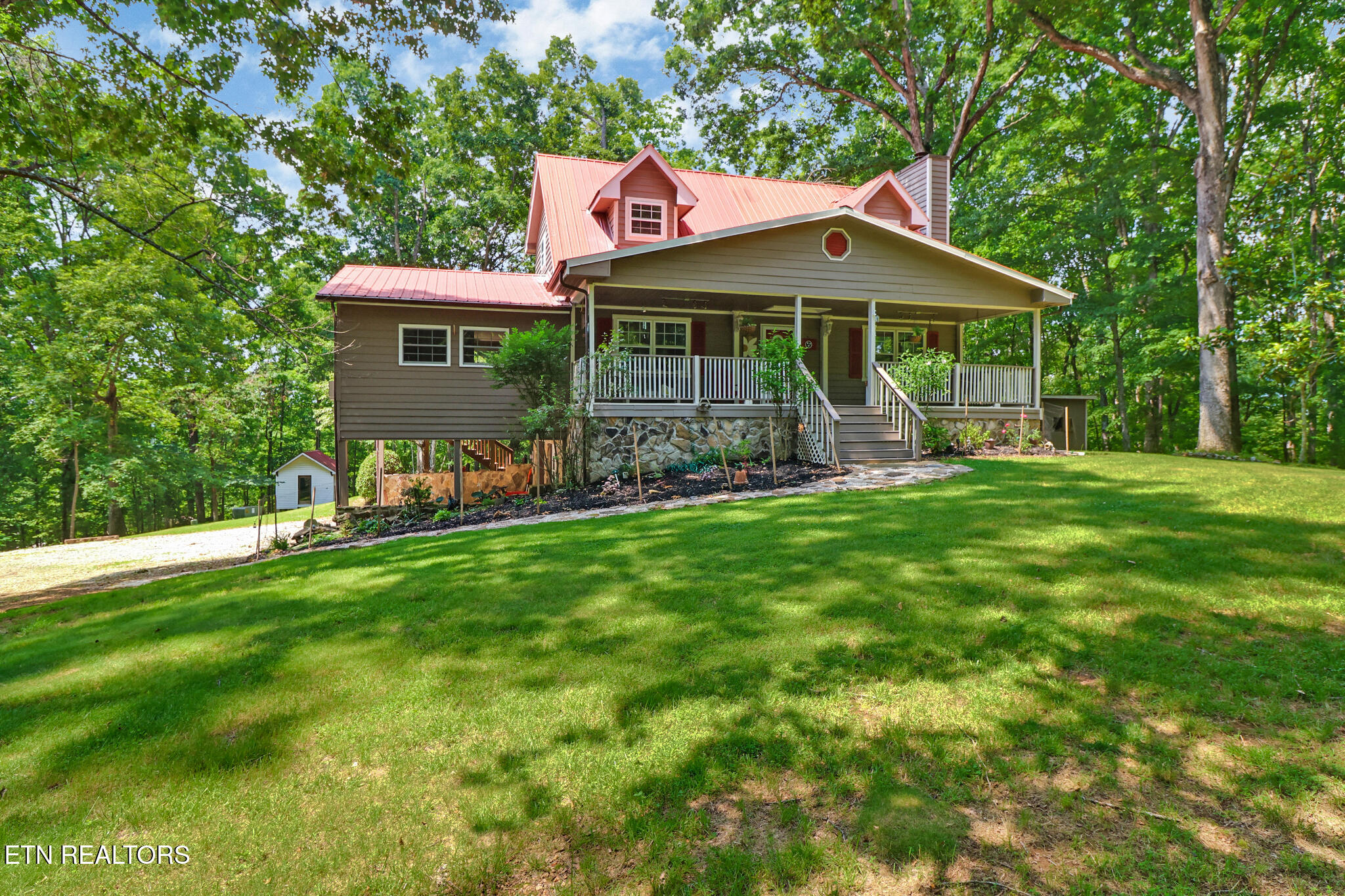 986 Post Oak Valley Road Rockwood TN 37854