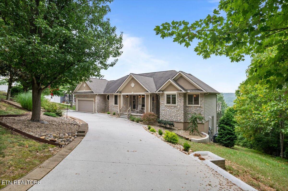 LaFollette TN, 124 Smokeys Point