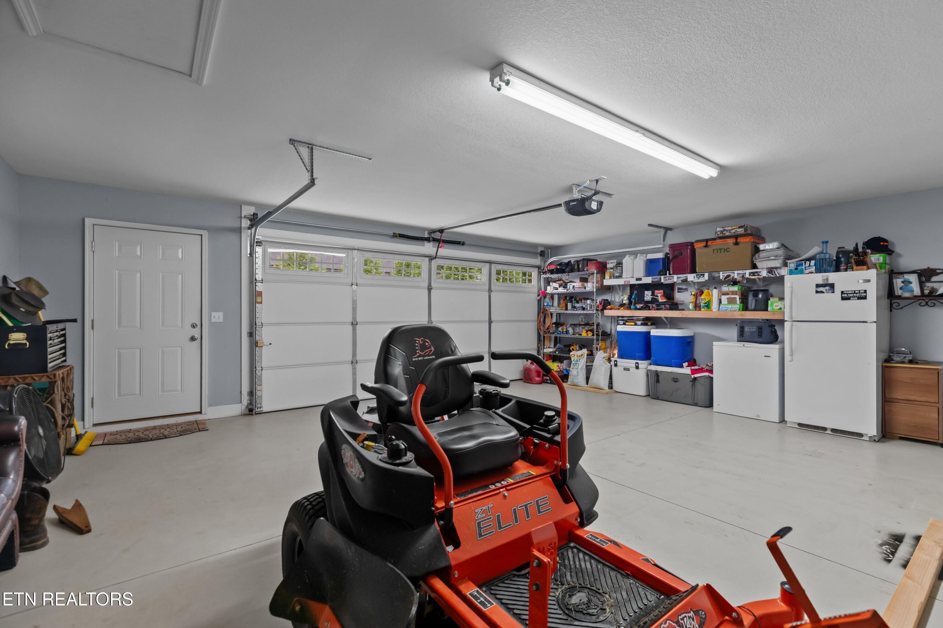 136 Crosslake Lane Dandridge TN 37725