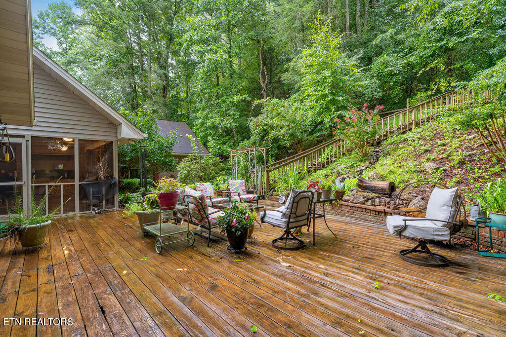 3012 Roaring Creek Way Sevierville TN 37862