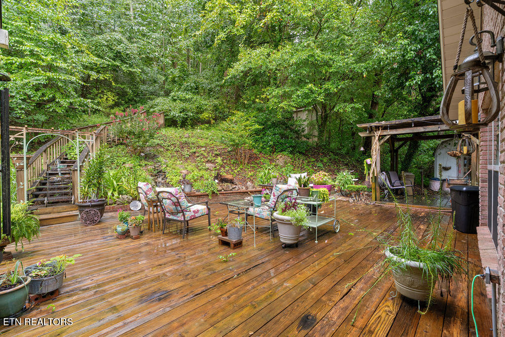3012 Roaring Creek Way Sevierville TN 37862