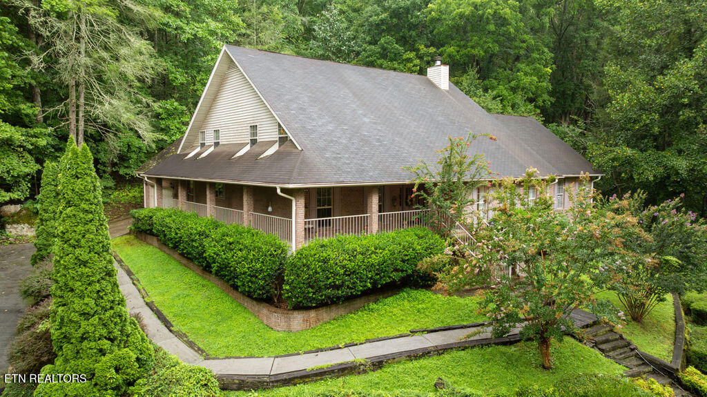 3012 Roaring Creek Way Sevierville TN 37862