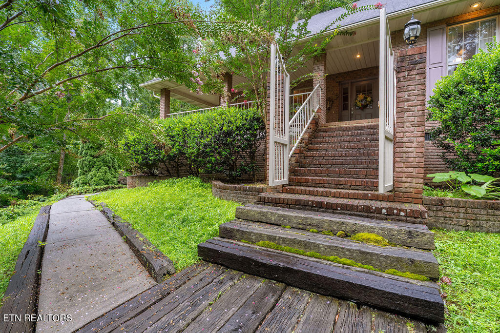 3012 Roaring Creek Way Sevierville TN 37862