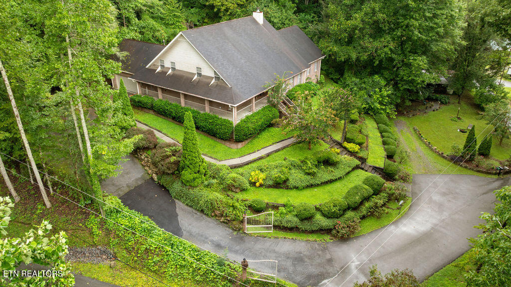 3012 Roaring Creek Way Sevierville TN 37862