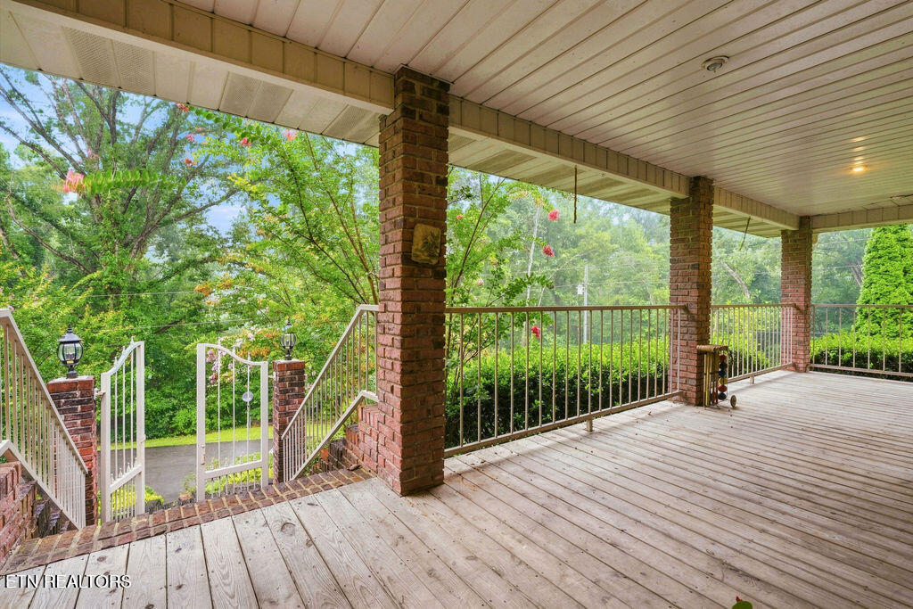 3012 Roaring Creek Way Sevierville TN 37862