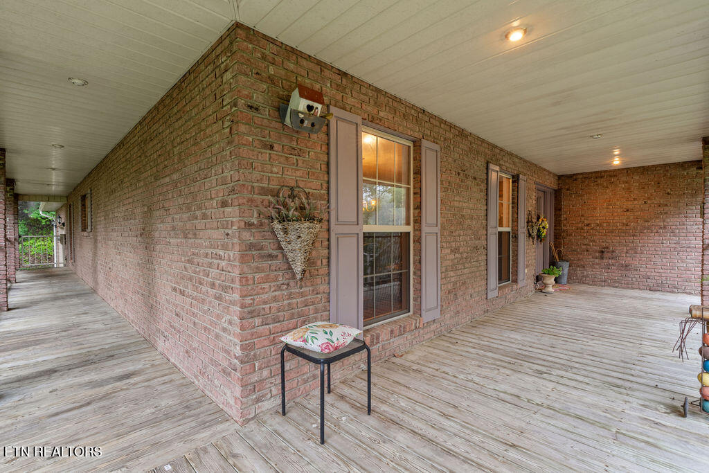 3012 Roaring Creek Way Sevierville TN 37862