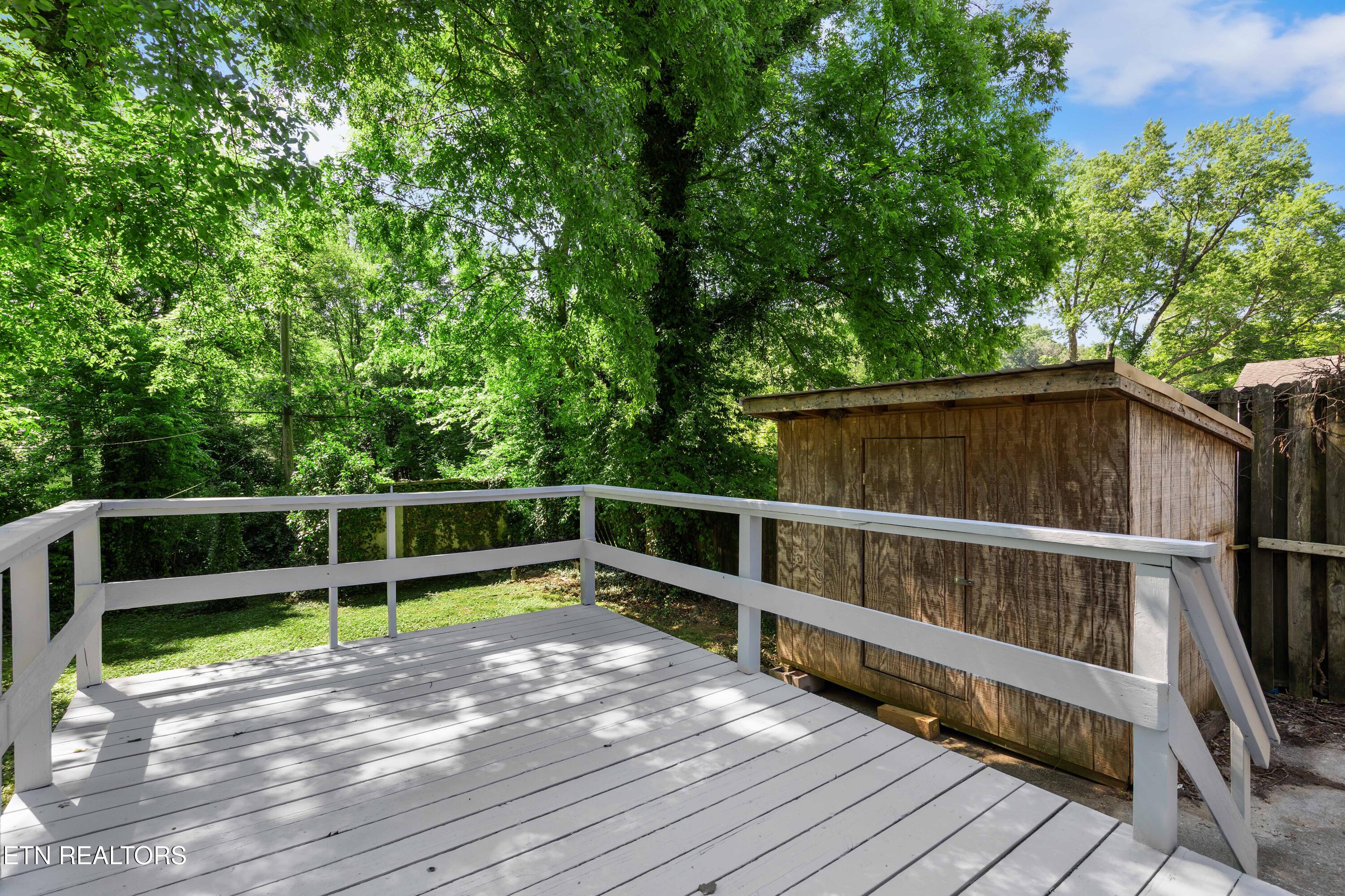 3922 Briargate Avenue Knoxville TN 37919