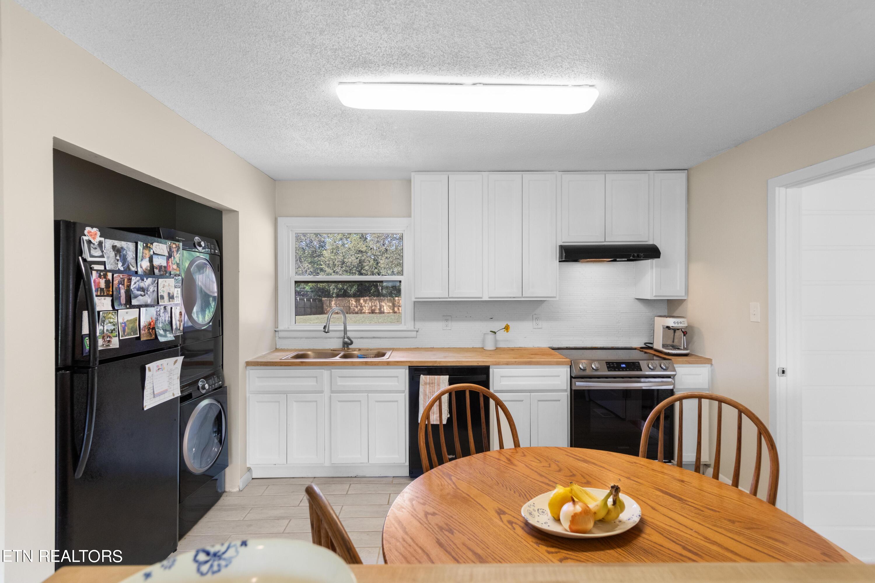 2221 W Gilbert Lane Knoxville TN 37920