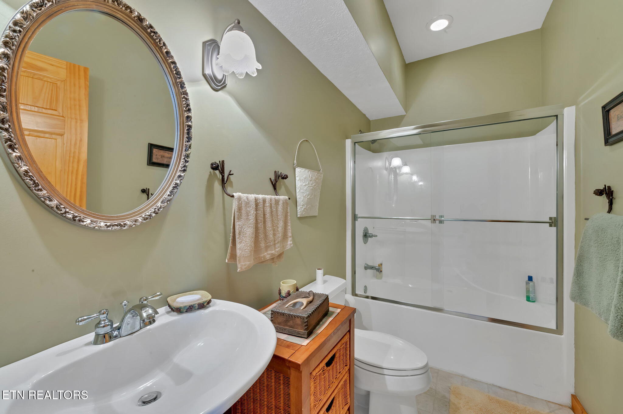 507 Clinch View Road New Tazewell TN 37825