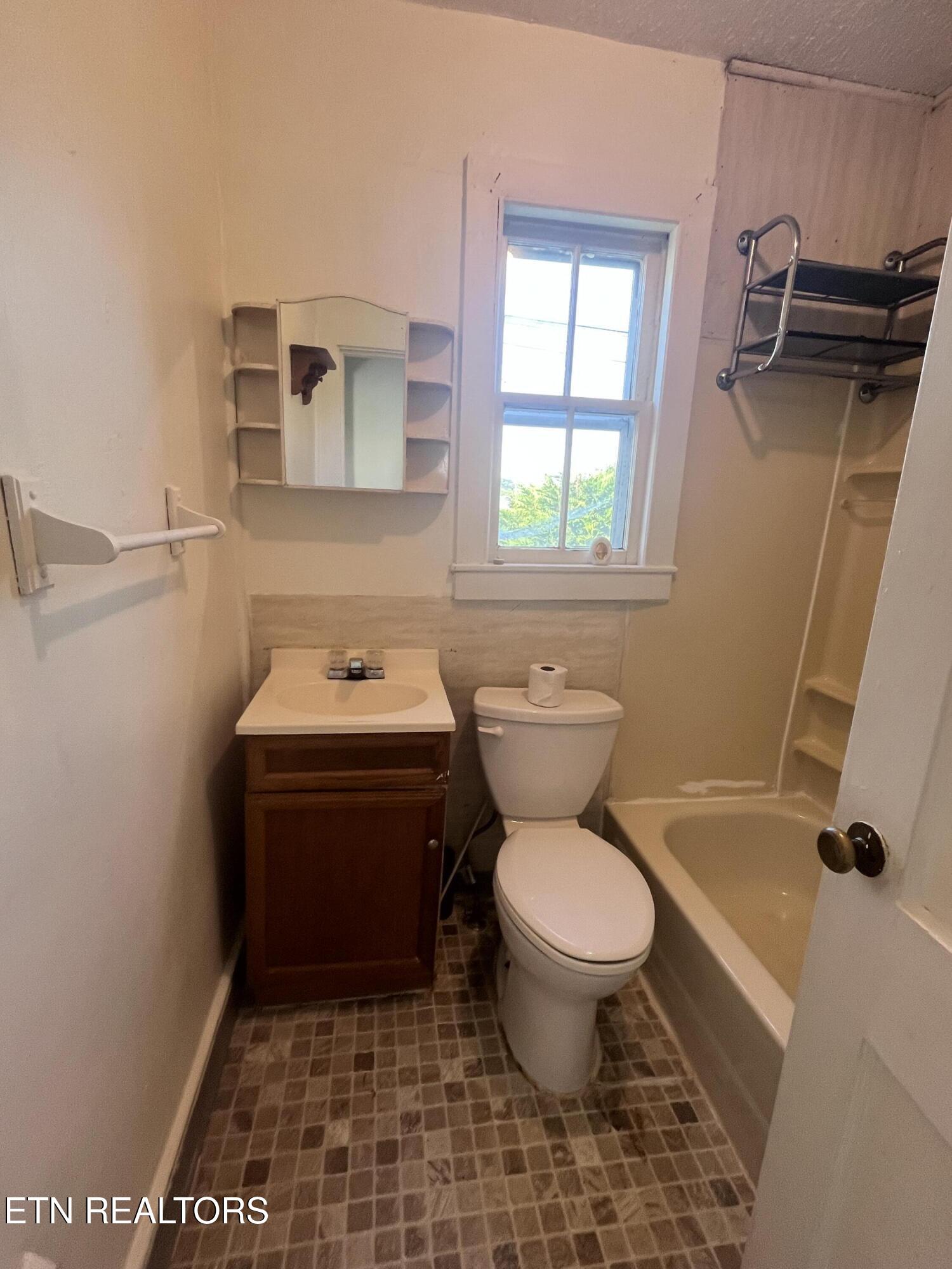 227 Henderson Avenue Sevierville TN 37862