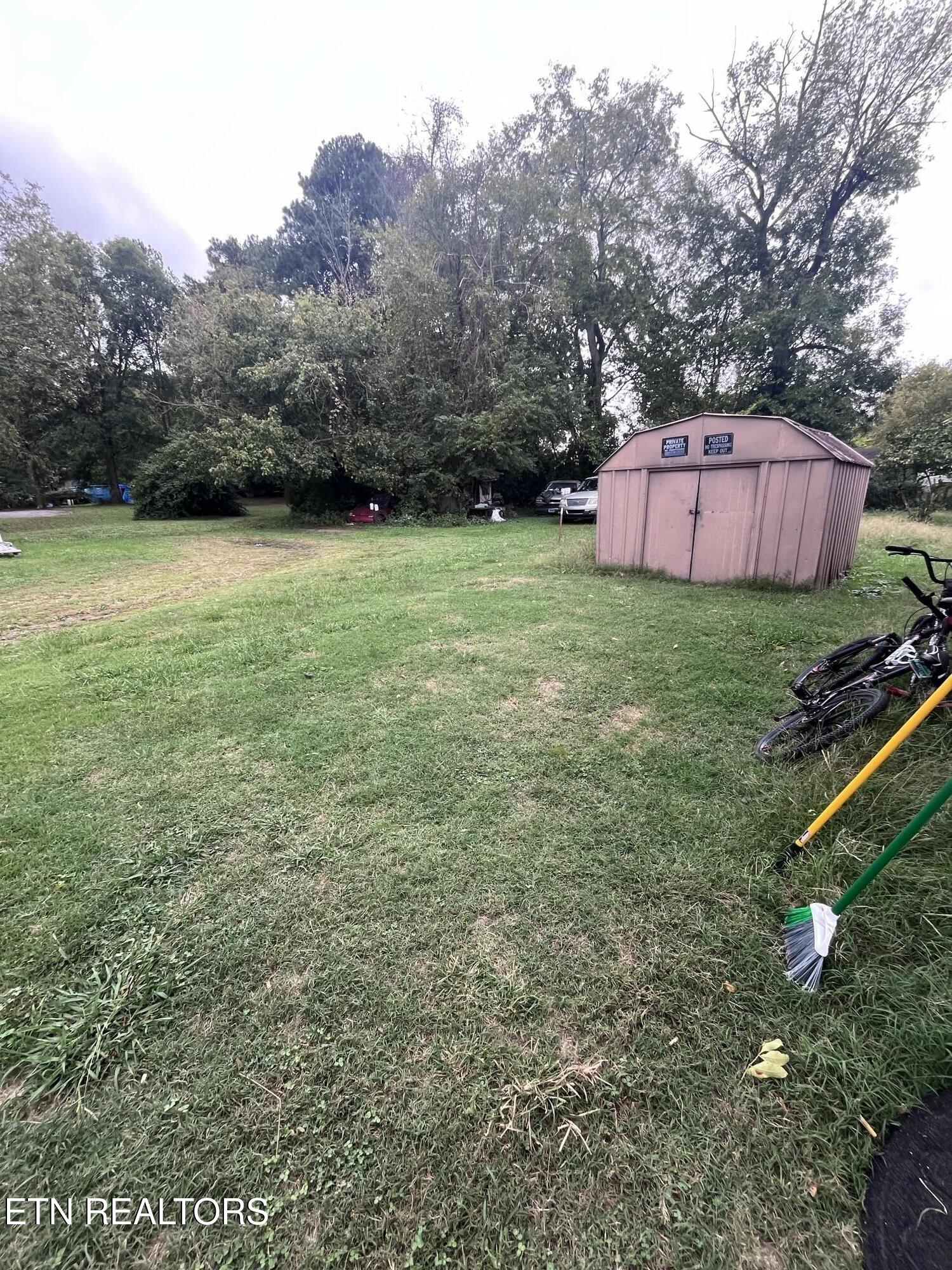 227 Henderson Avenue Sevierville TN 37862