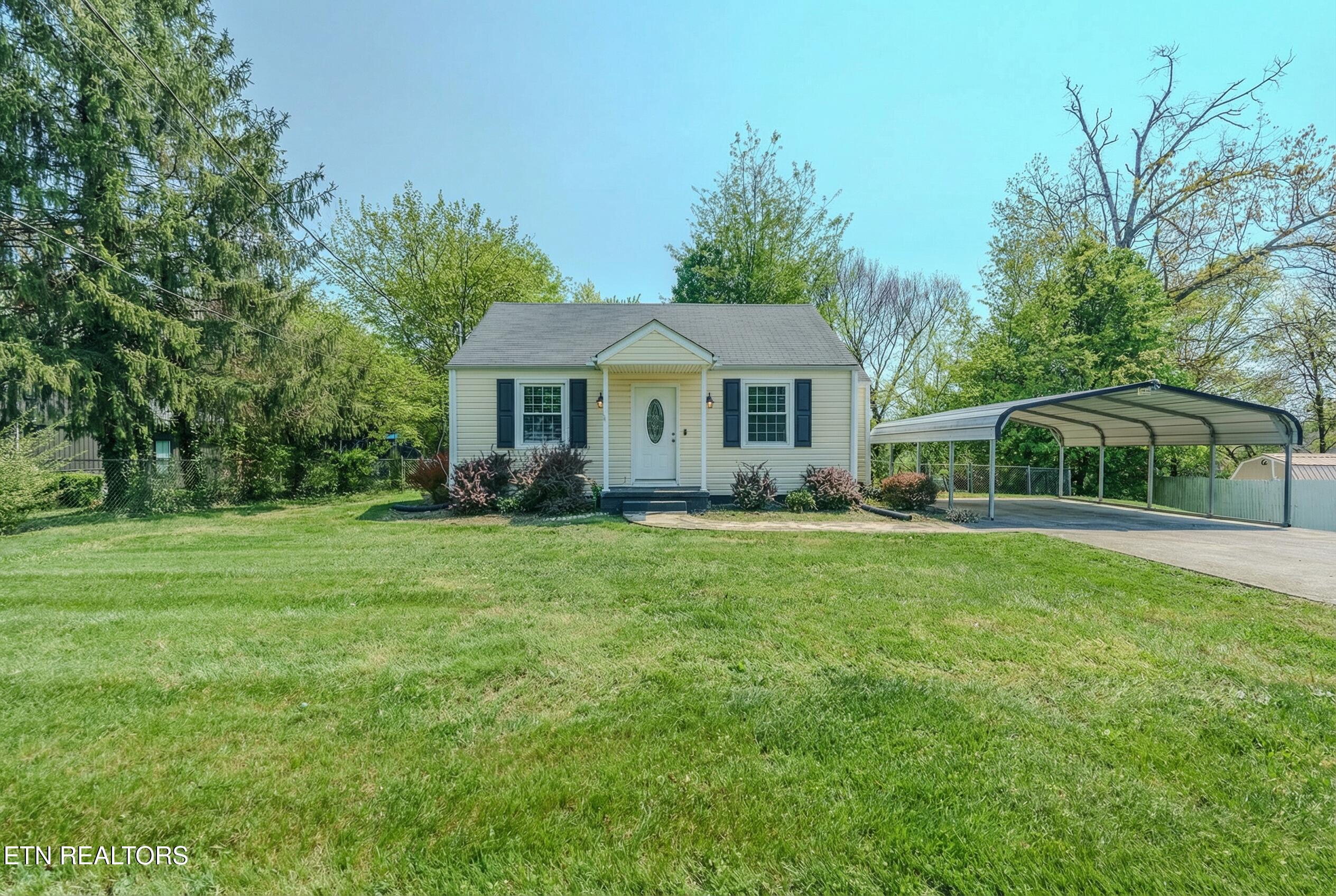 706 Henrietta Drive Knoxville TN 37912