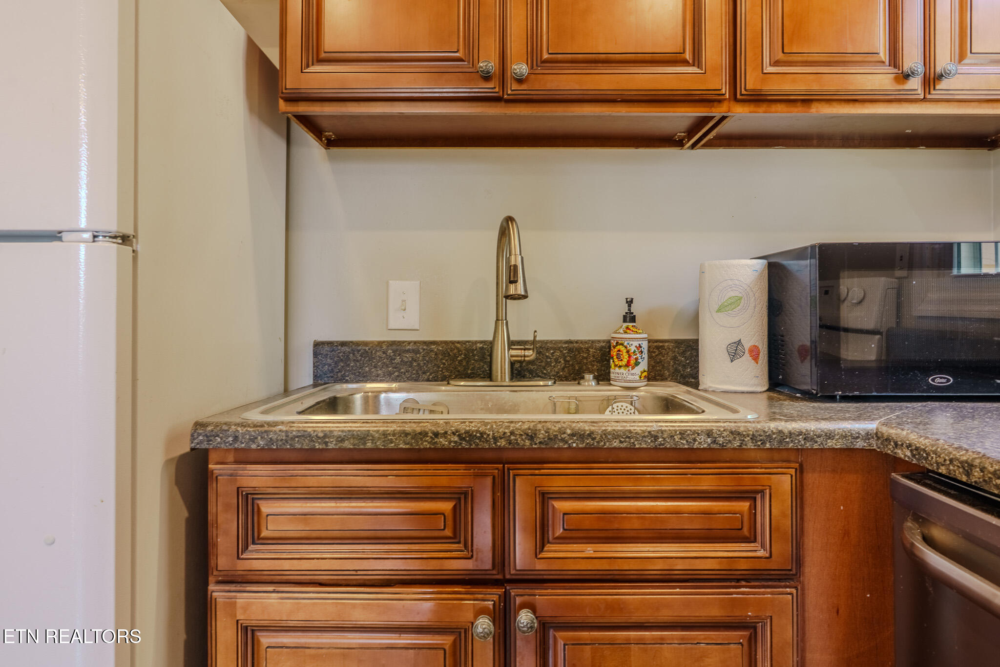 706 Henrietta Drive Knoxville TN 37912