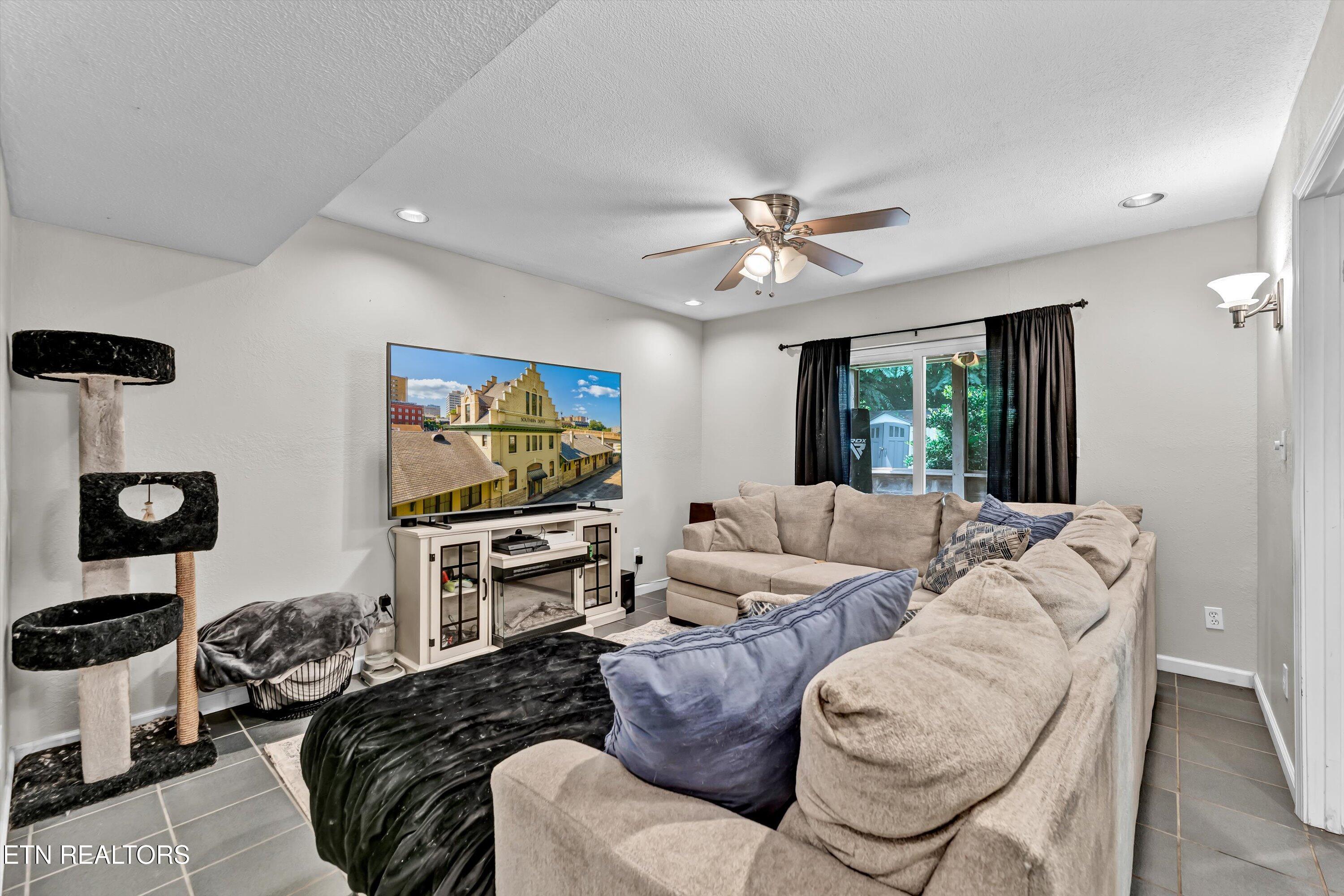 5944 Tennyson Drive Knoxville TN 37909