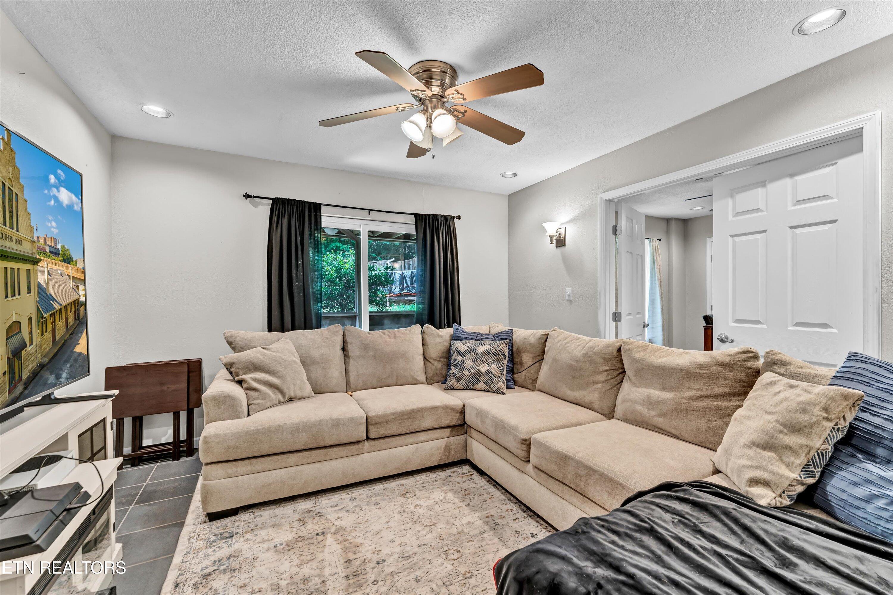 5944 Tennyson Drive Knoxville TN 37909