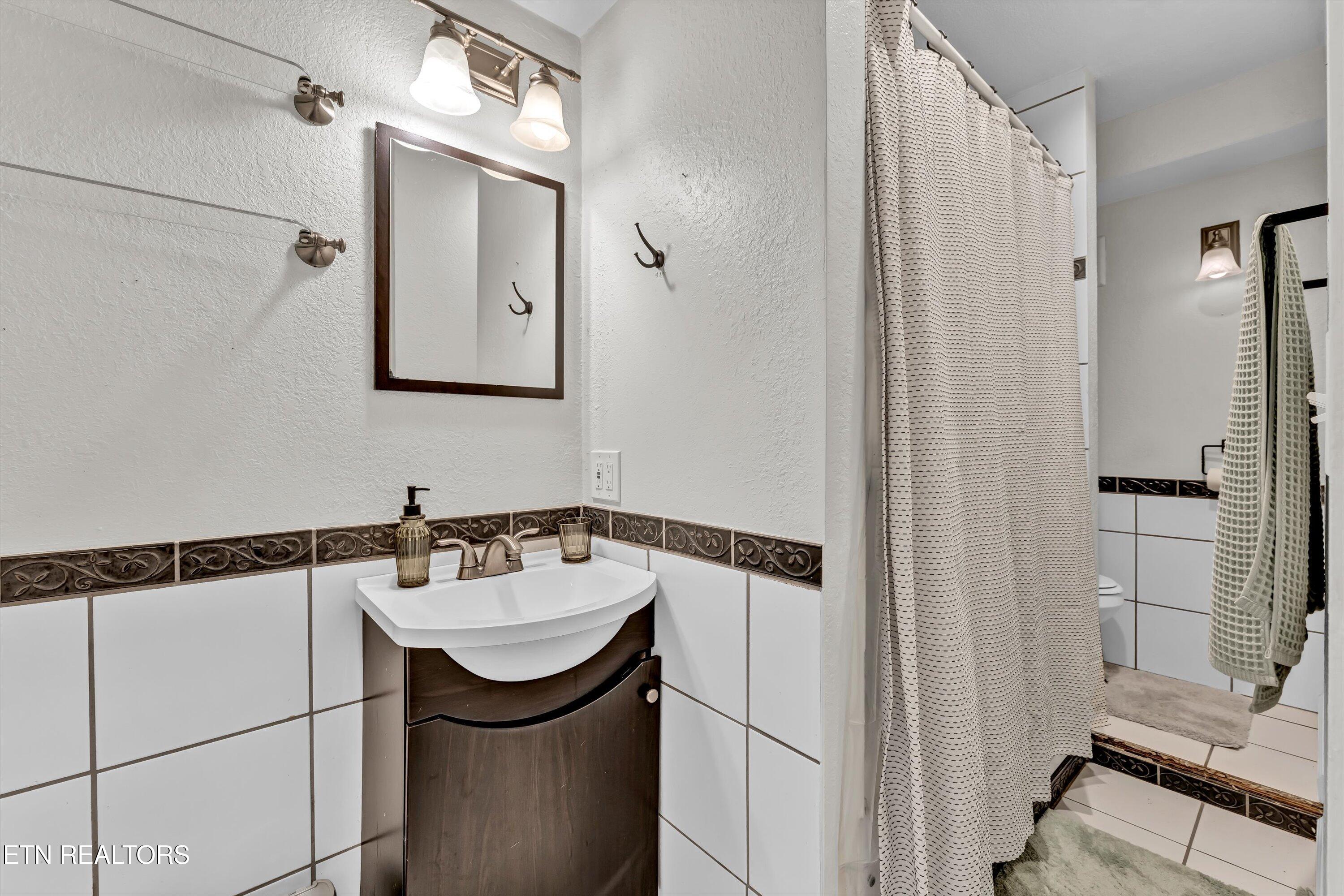 5944 Tennyson Drive Knoxville TN 37909