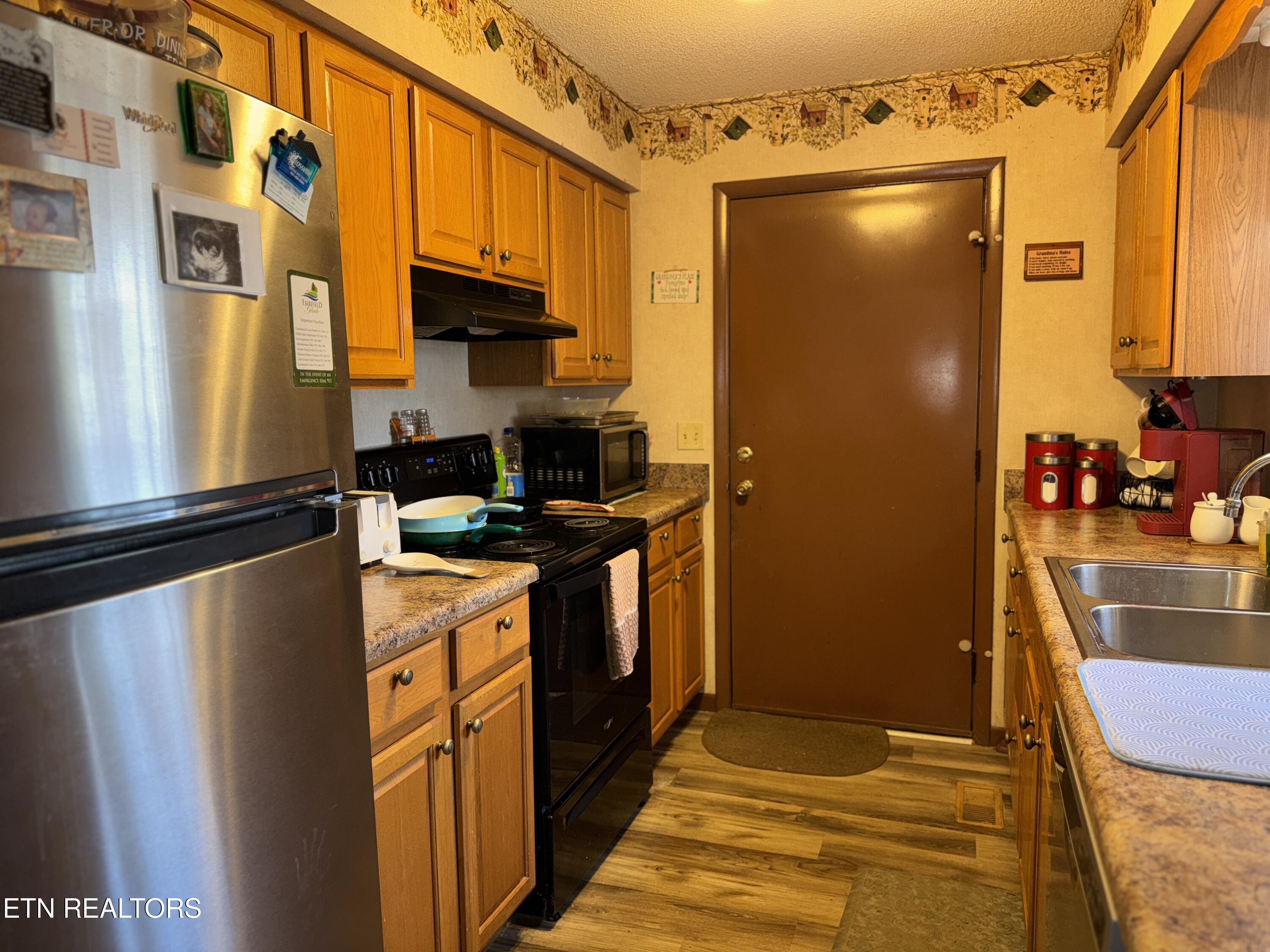 145 Canterbury Drive Crossville TN 38558