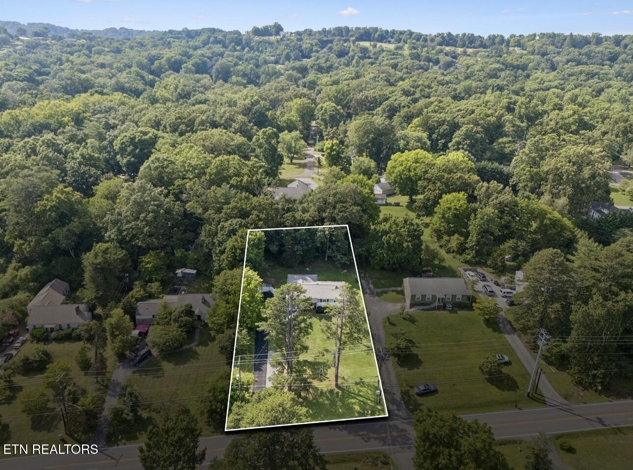 4303 Garden Drive Knoxville TN 37918