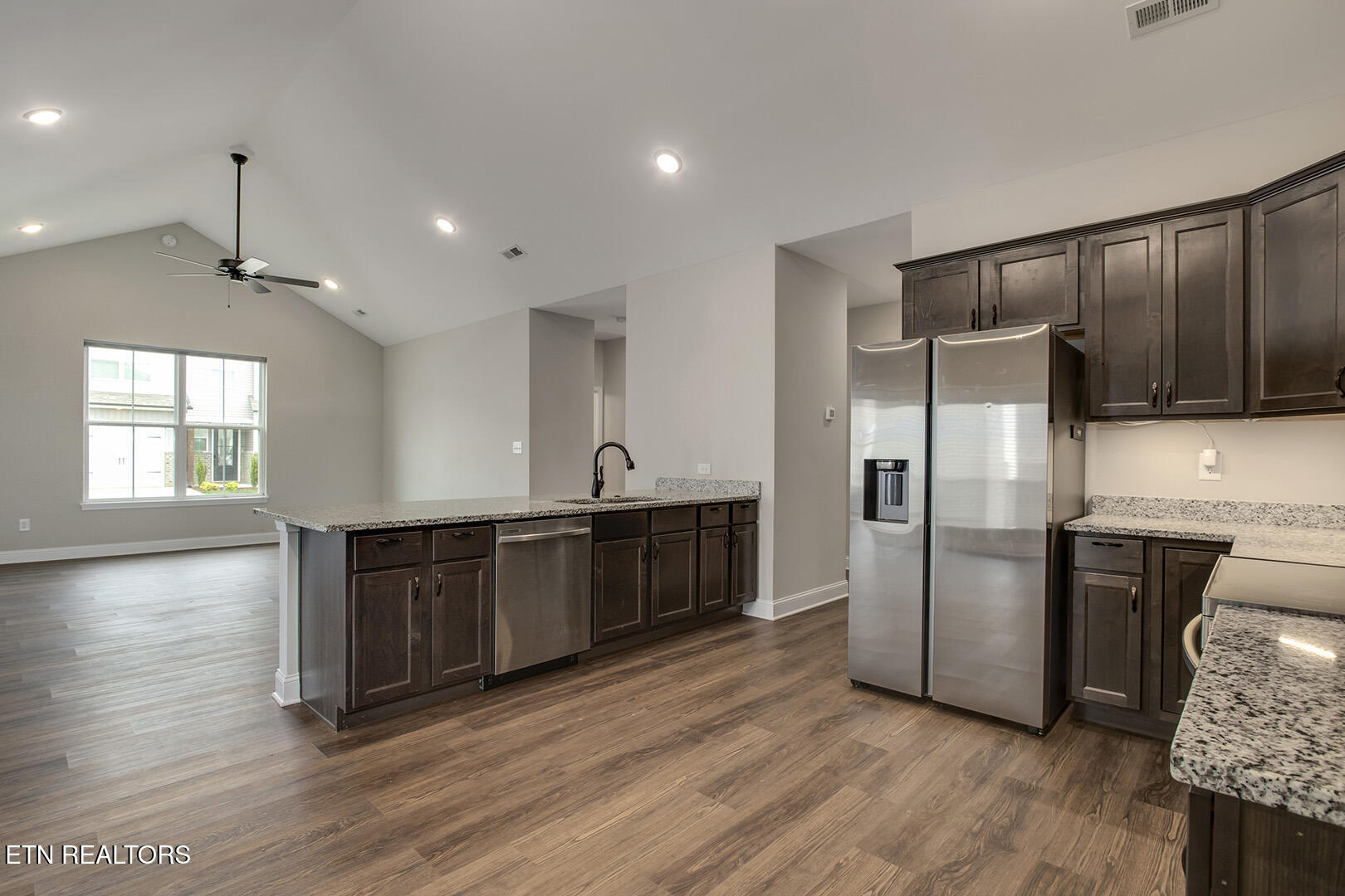 428 Creekside Way Lenoir City TN 37771