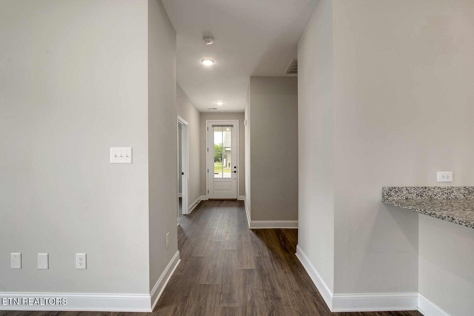 428 Creekside Way Lenoir City TN 37771