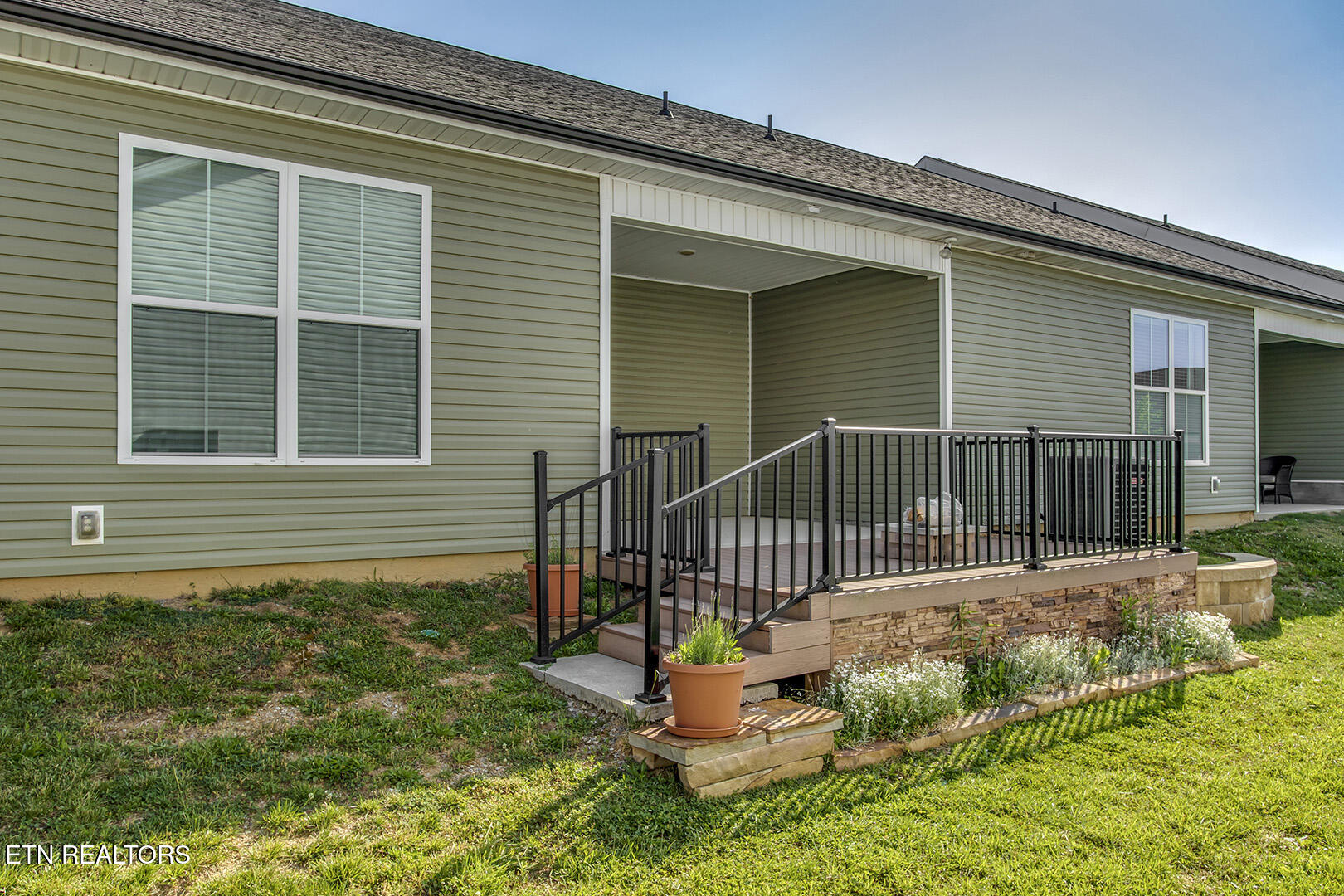 428 Creekside Way Lenoir City TN 37771