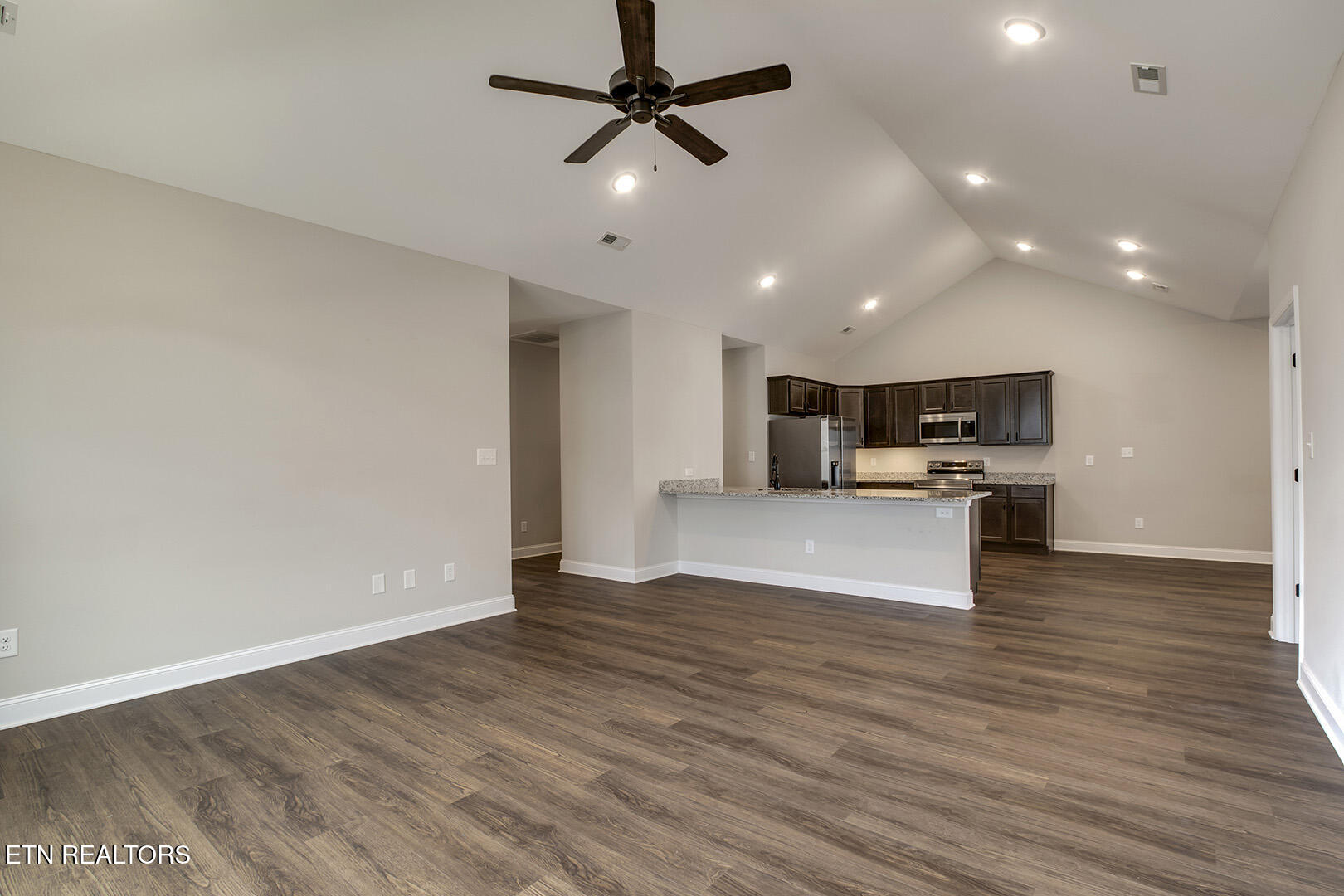428 Creekside Way Lenoir City TN 37771