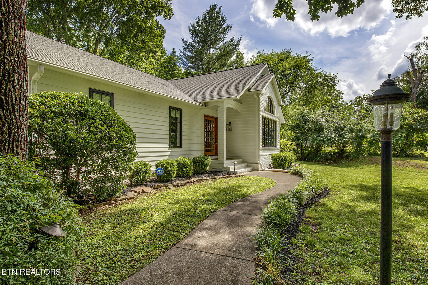 6604 Westland Drive Knoxville TN 37919