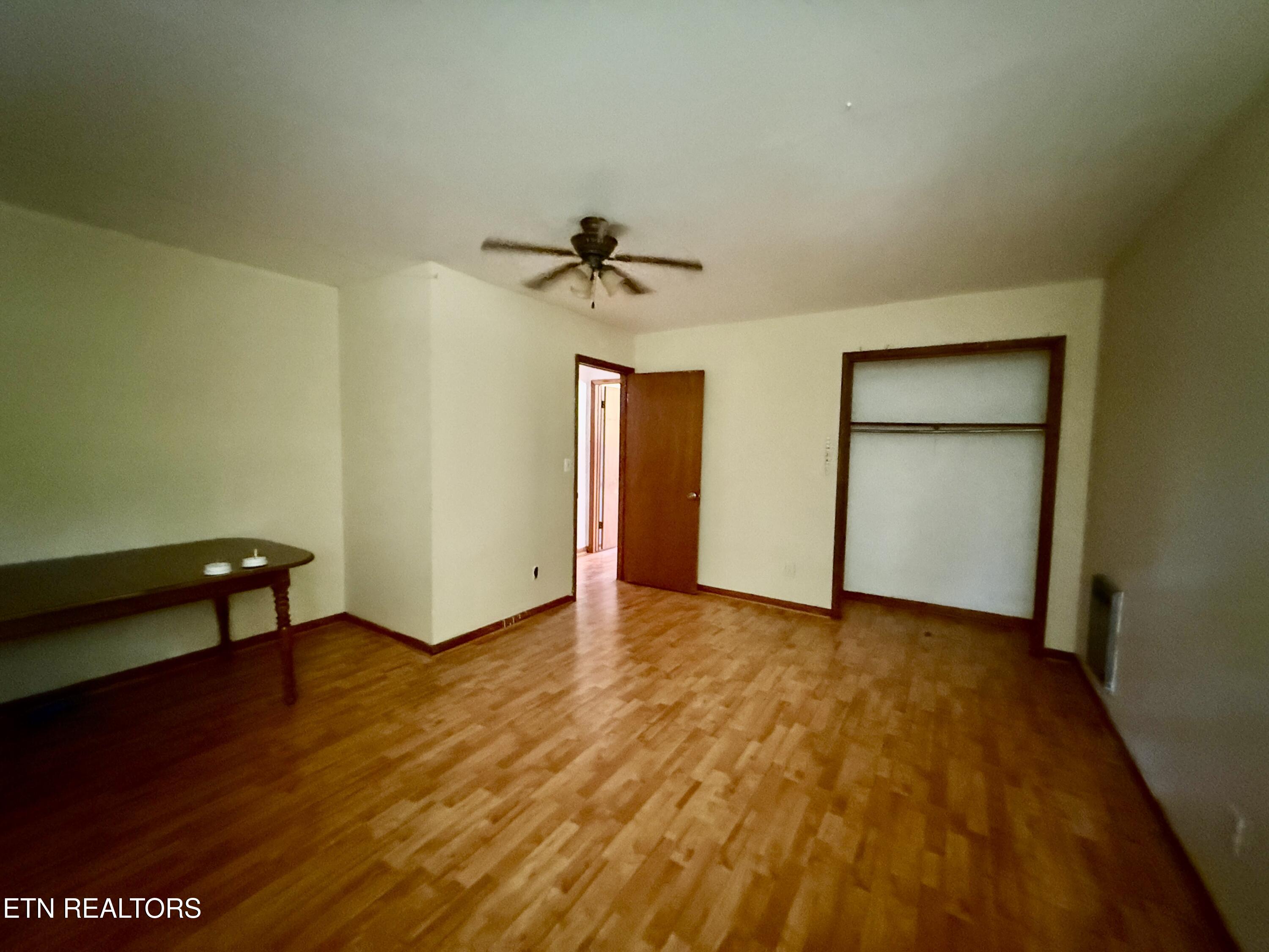 419 Carlock Avenue Harriman TN 37748