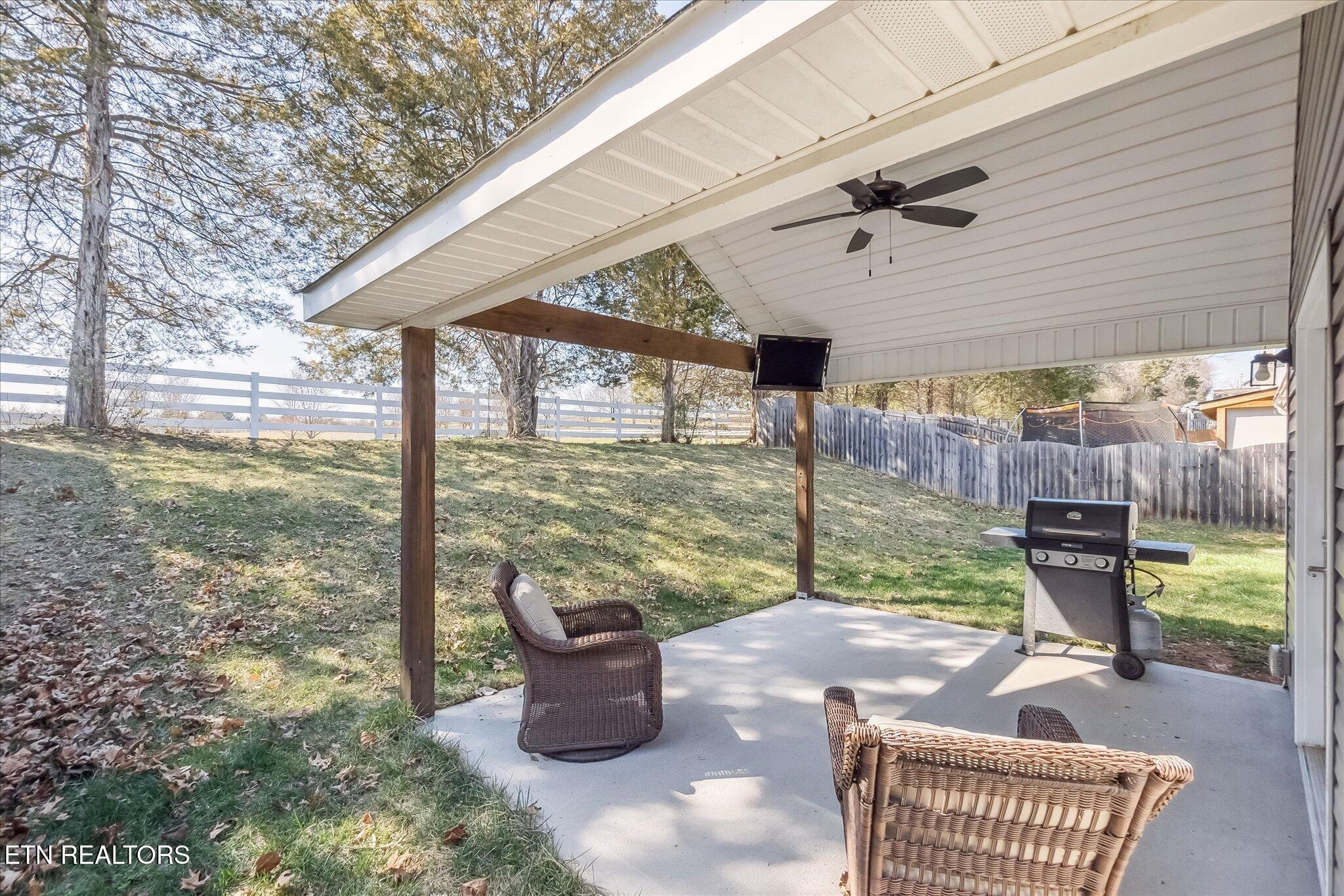7423 Ladd Road Powell TN 37849