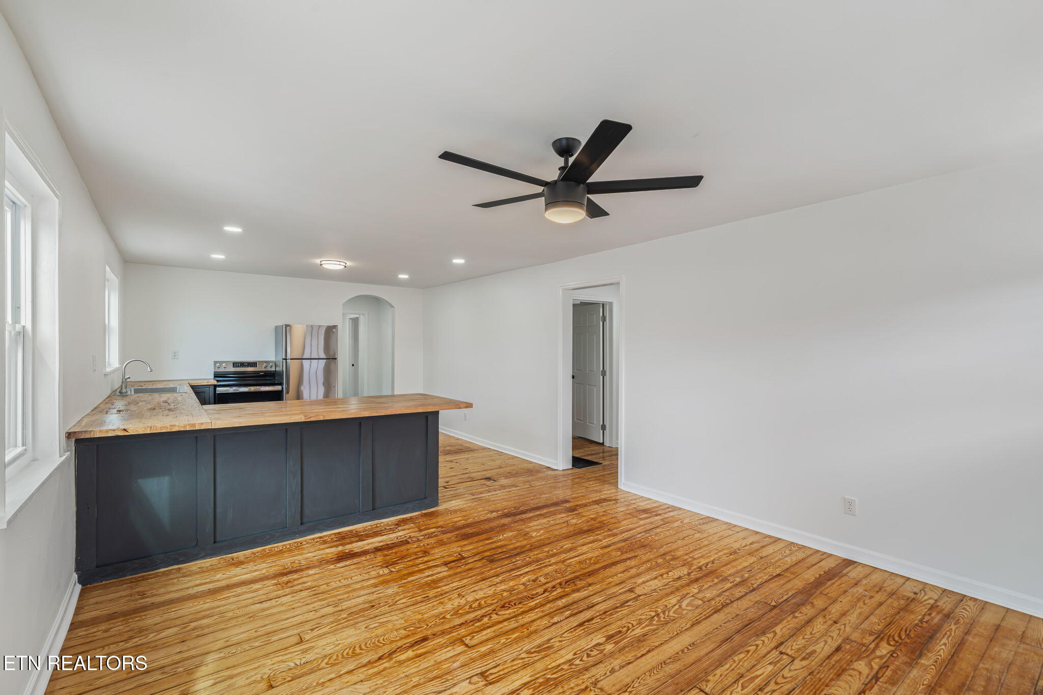 910 Cannon Avenue Sweetwater TN 37874