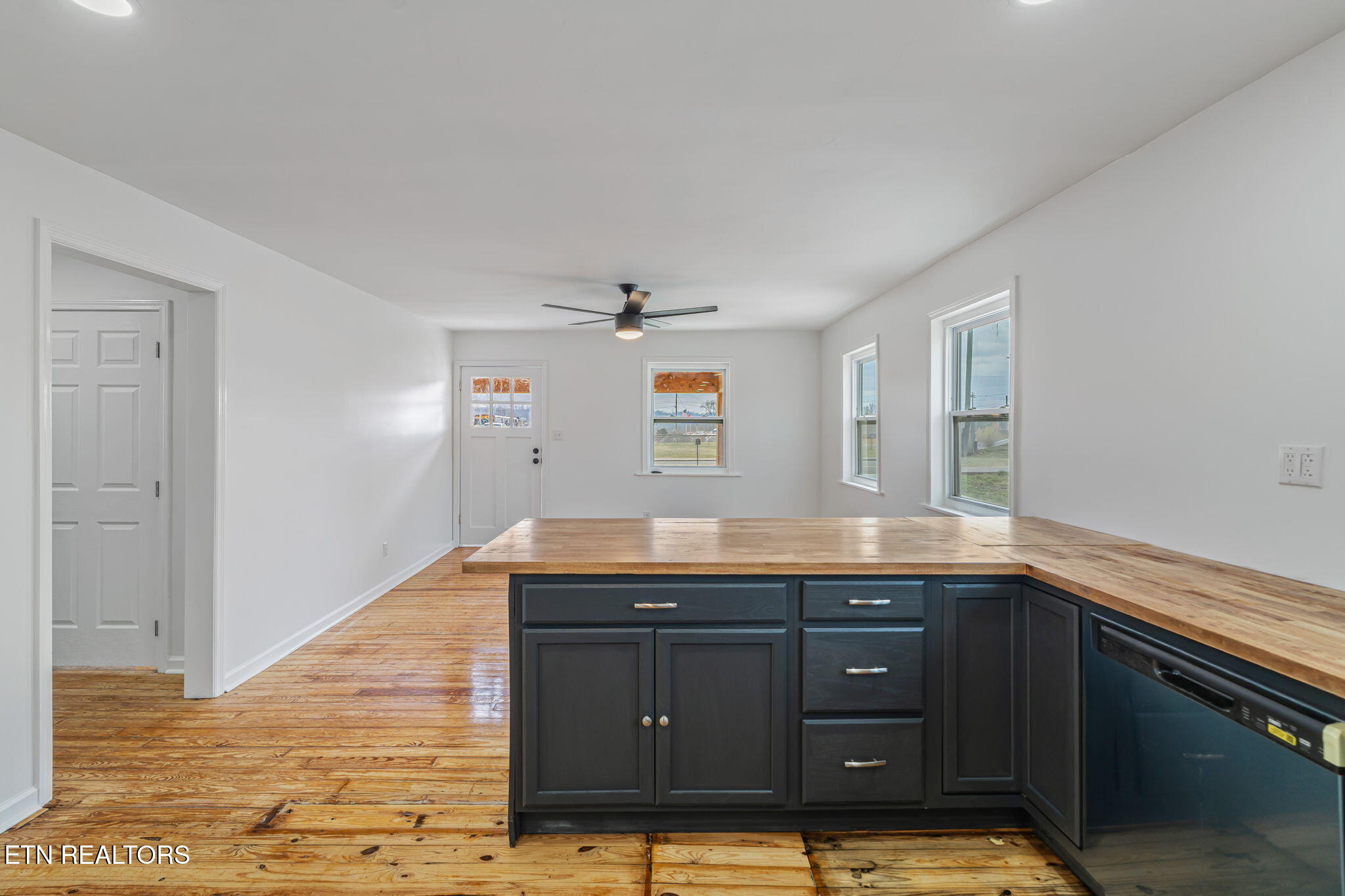 910 Cannon Avenue Sweetwater TN 37874