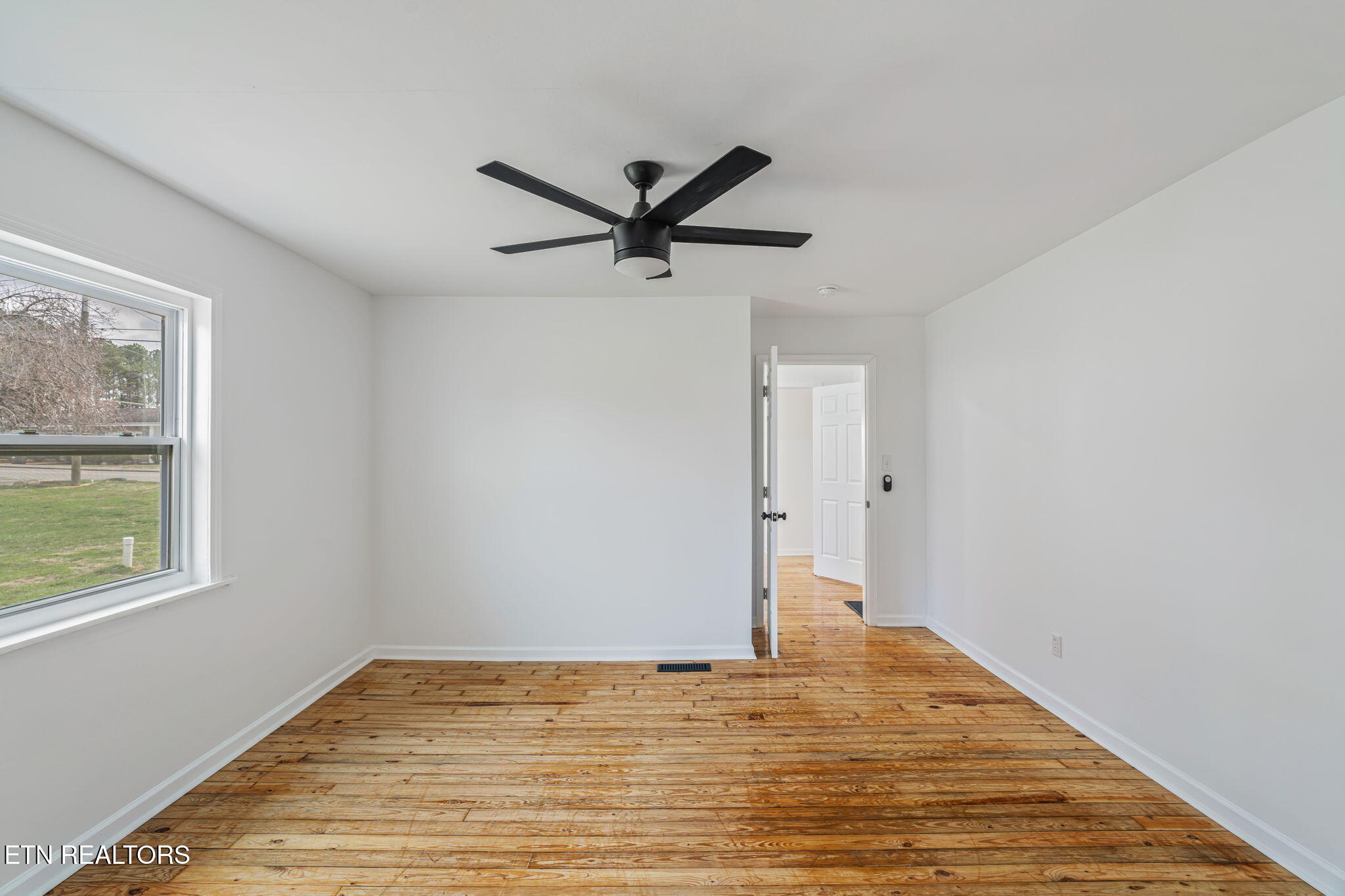 910 Cannon Avenue Sweetwater TN 37874