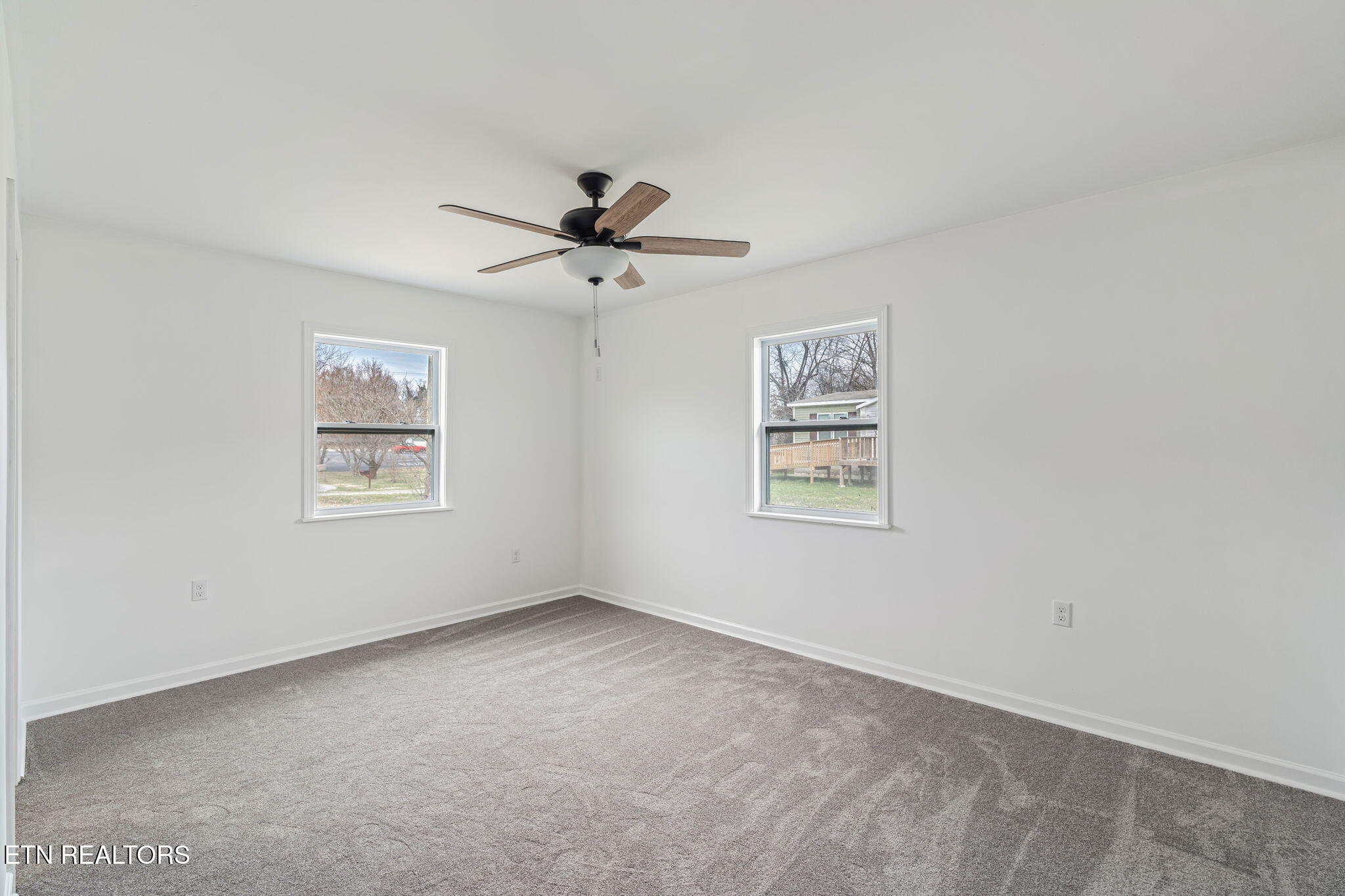 910 Cannon Avenue Sweetwater TN 37874