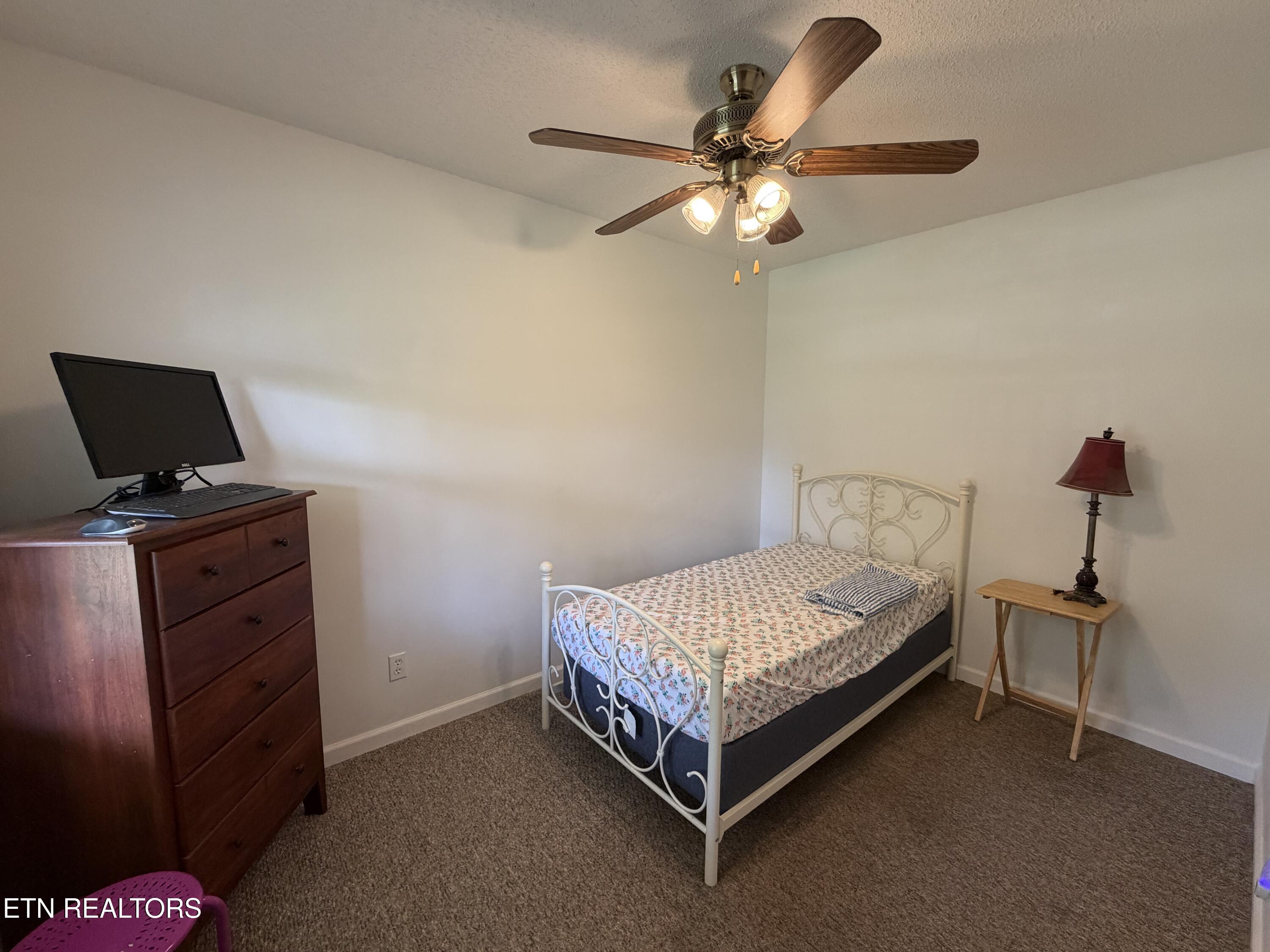 2125 Niles Ferry Road Greenback TN 37742