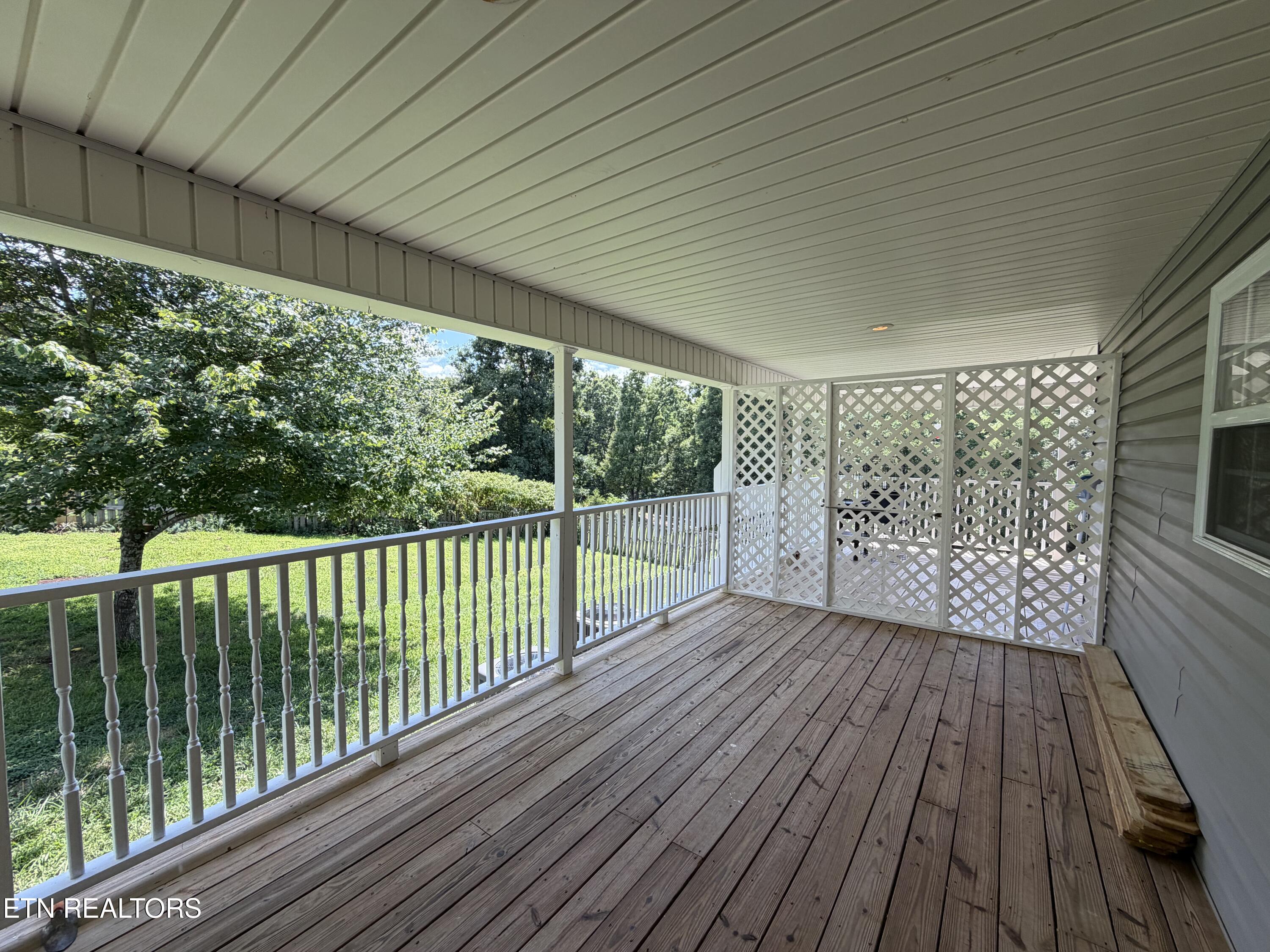 2125 Niles Ferry Road Greenback TN 37742