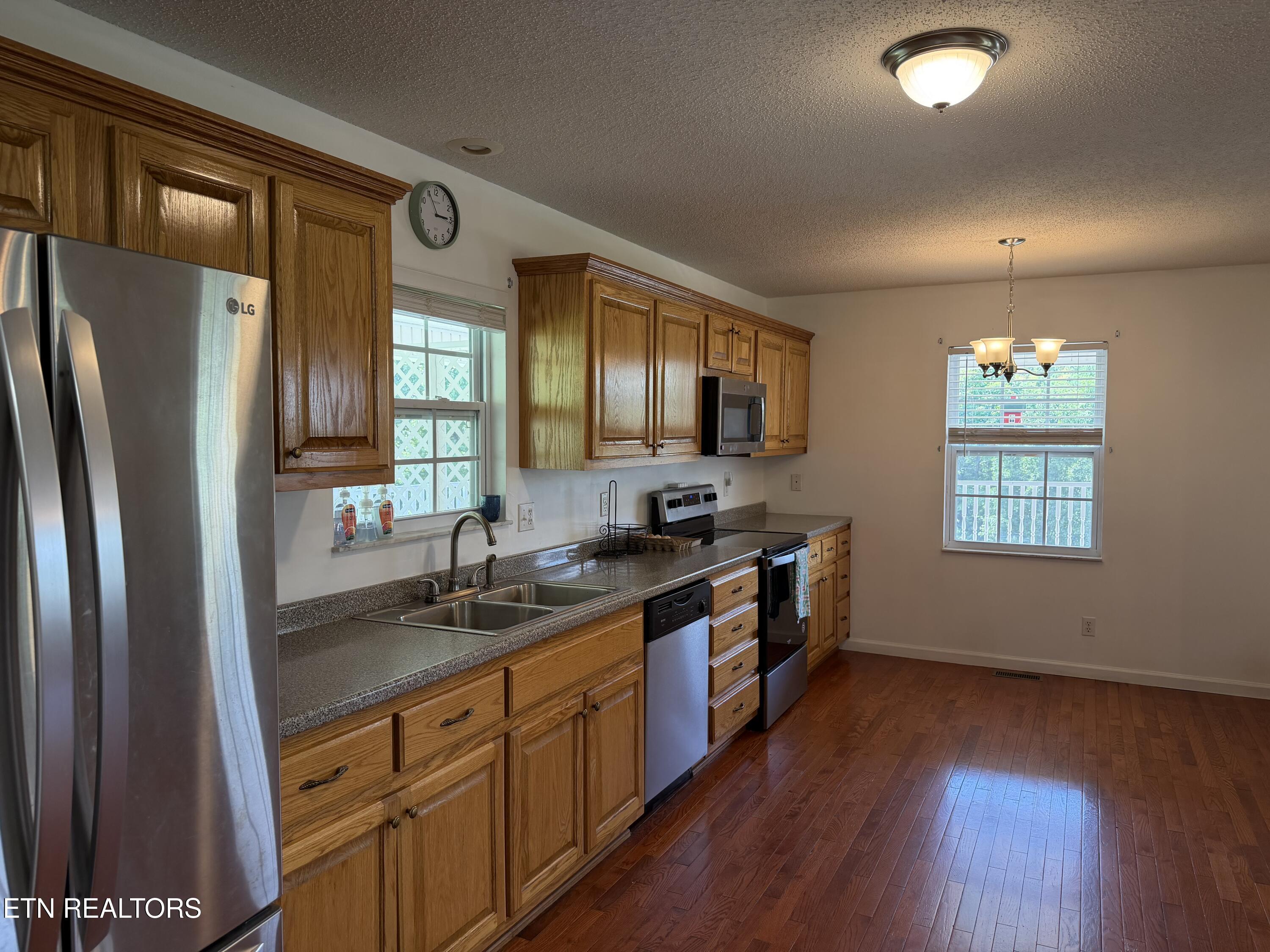 2125 Niles Ferry Road Greenback TN 37742