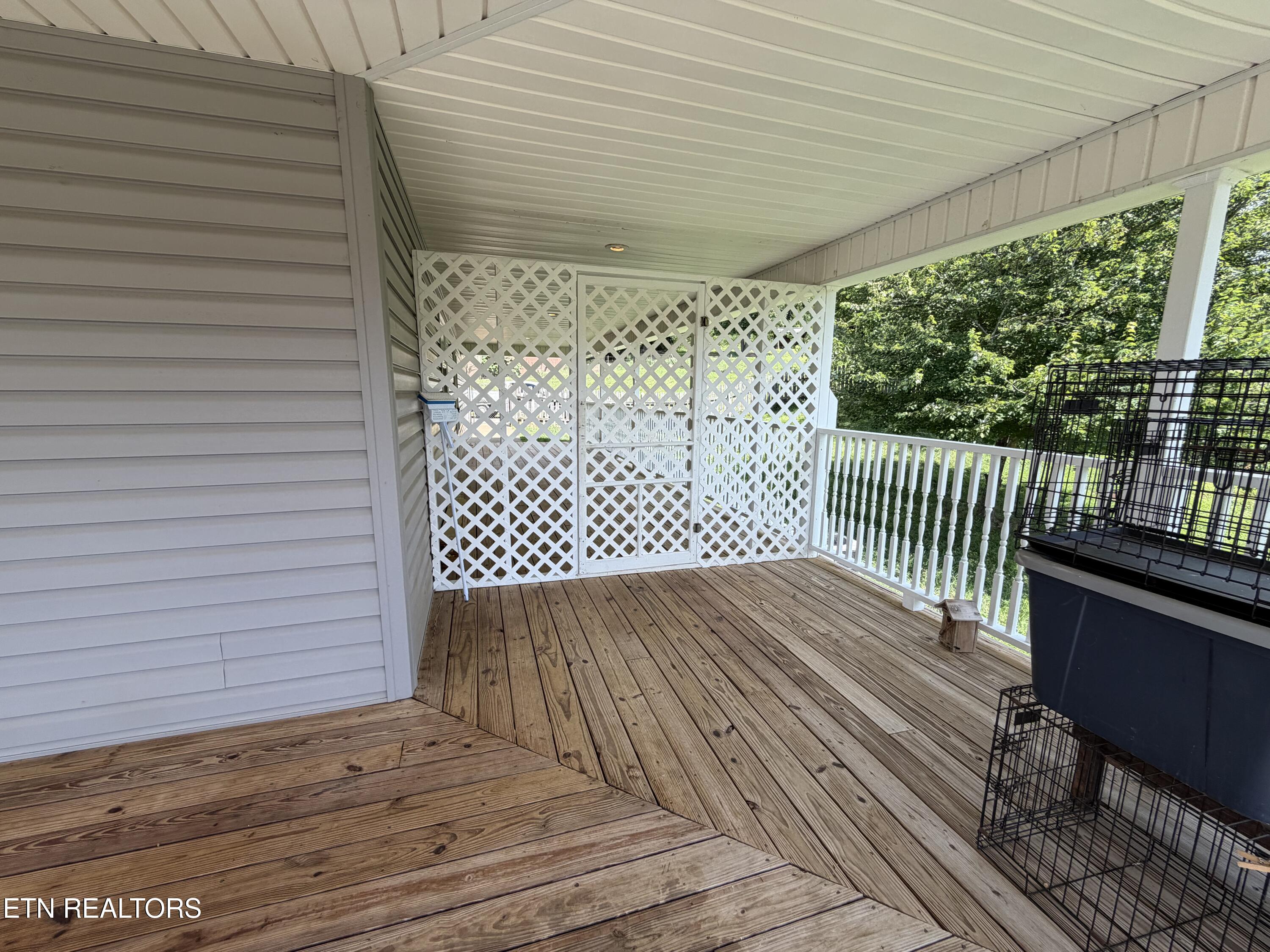 2125 Niles Ferry Road Greenback TN 37742
