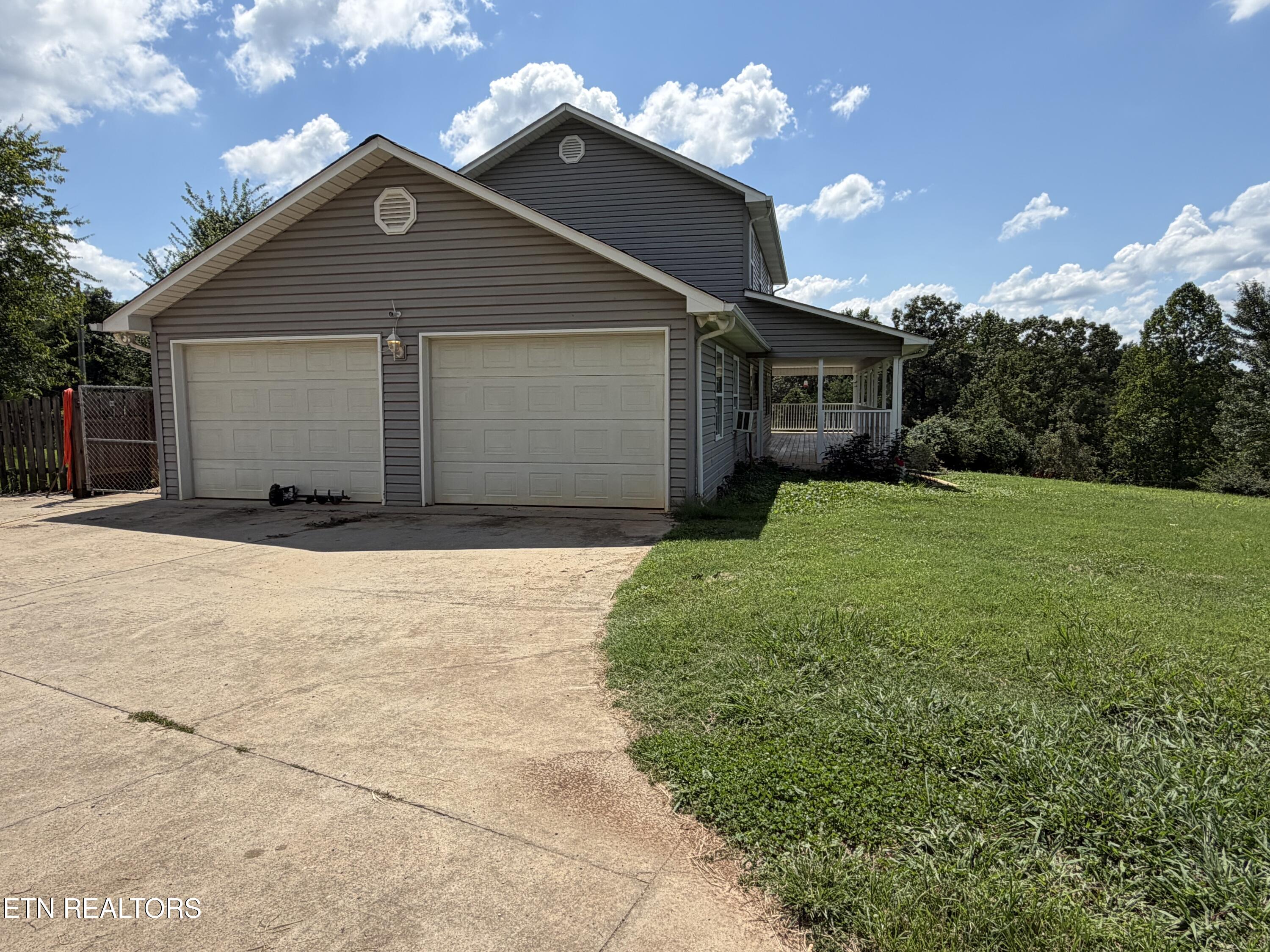 2125 Niles Ferry Road Greenback TN 37742