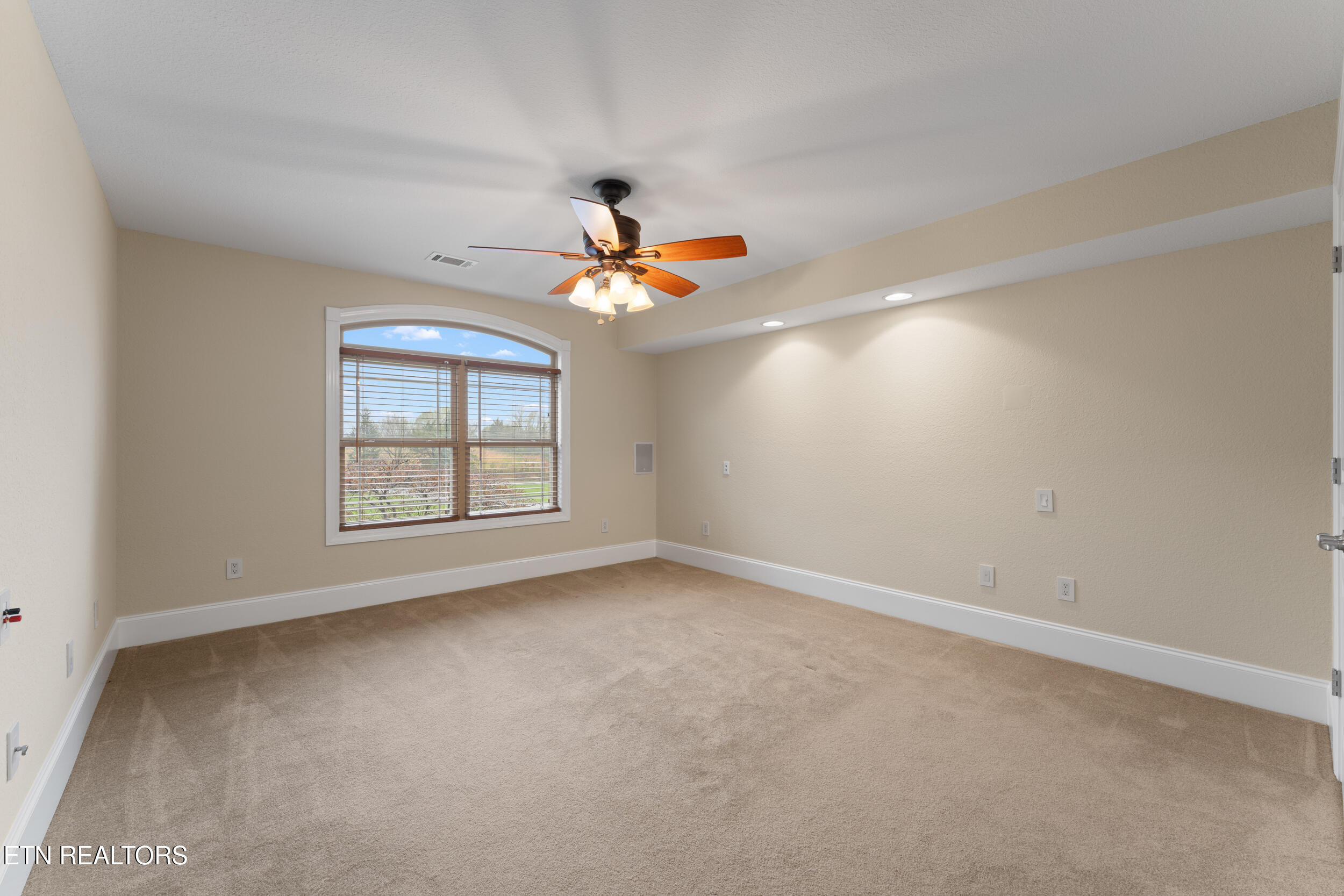 225 Piney Road Kodak TN 37764