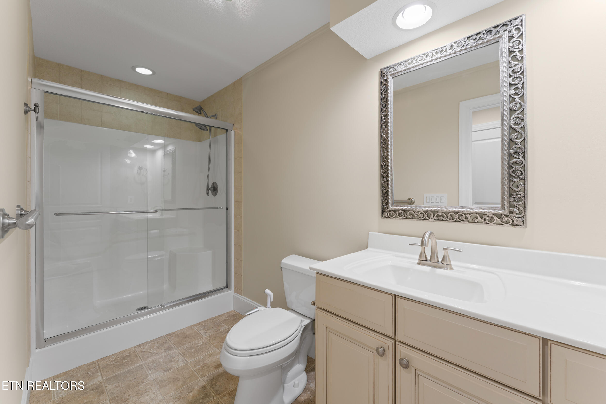 225 Piney Road Kodak TN 37764