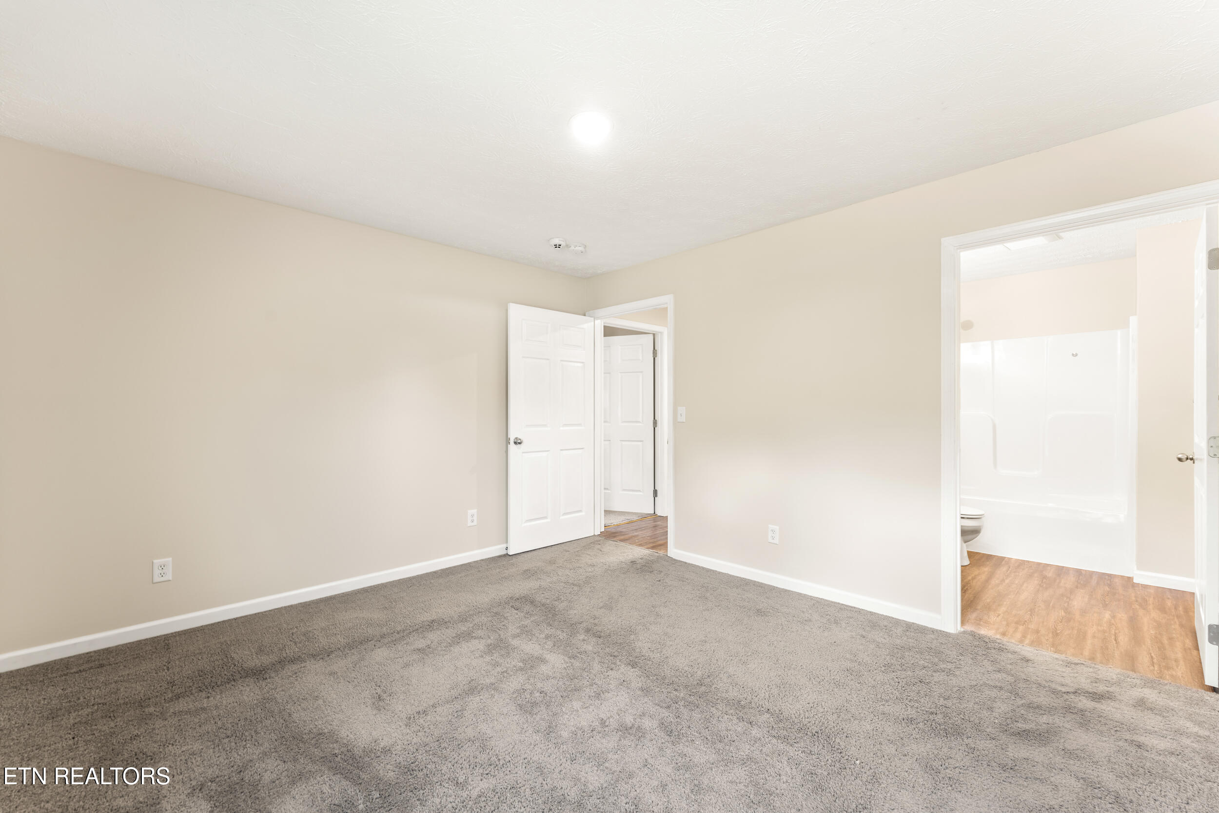 234 Sapling Lane Knoxville TN 37924