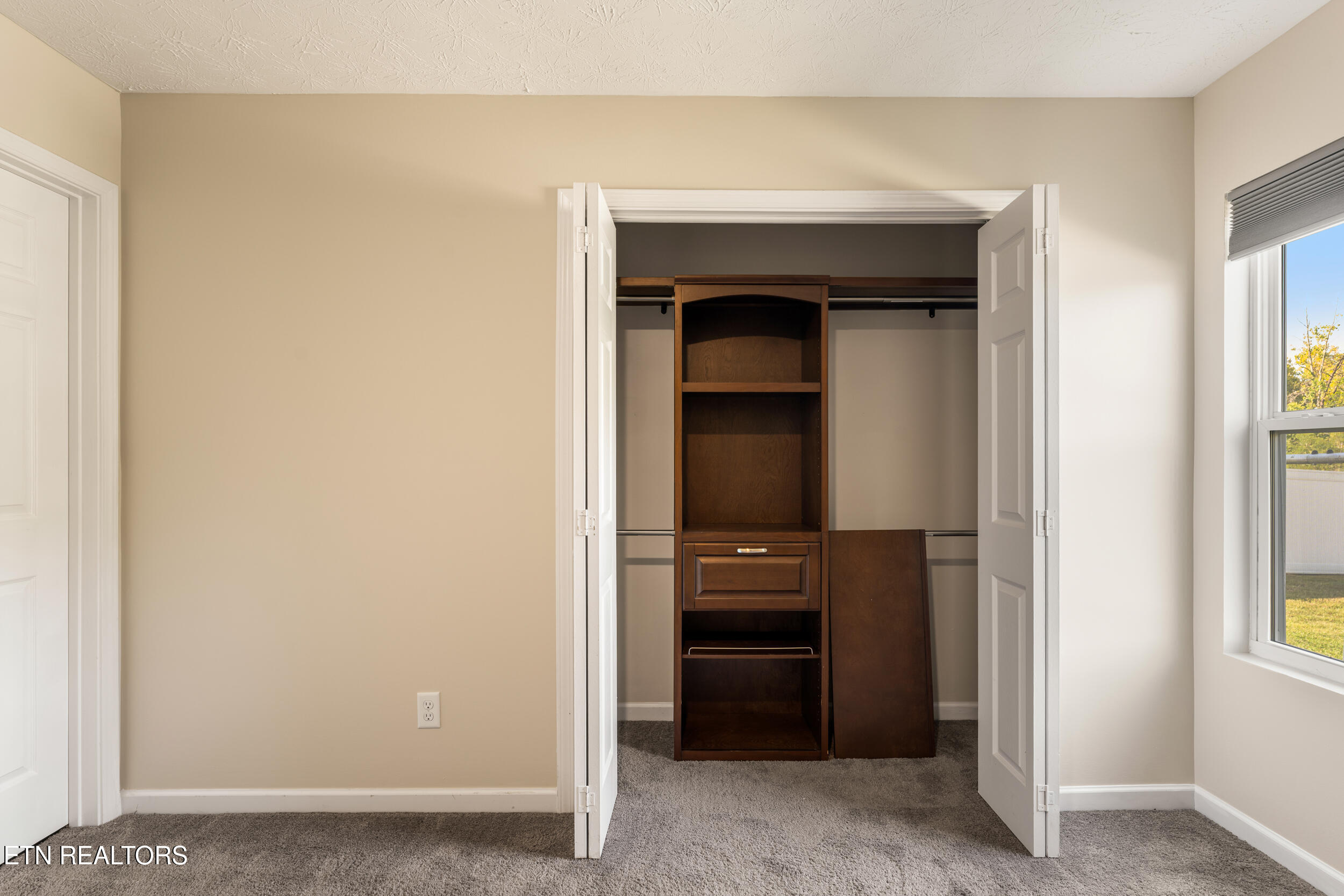 234 Sapling Lane Knoxville TN 37924