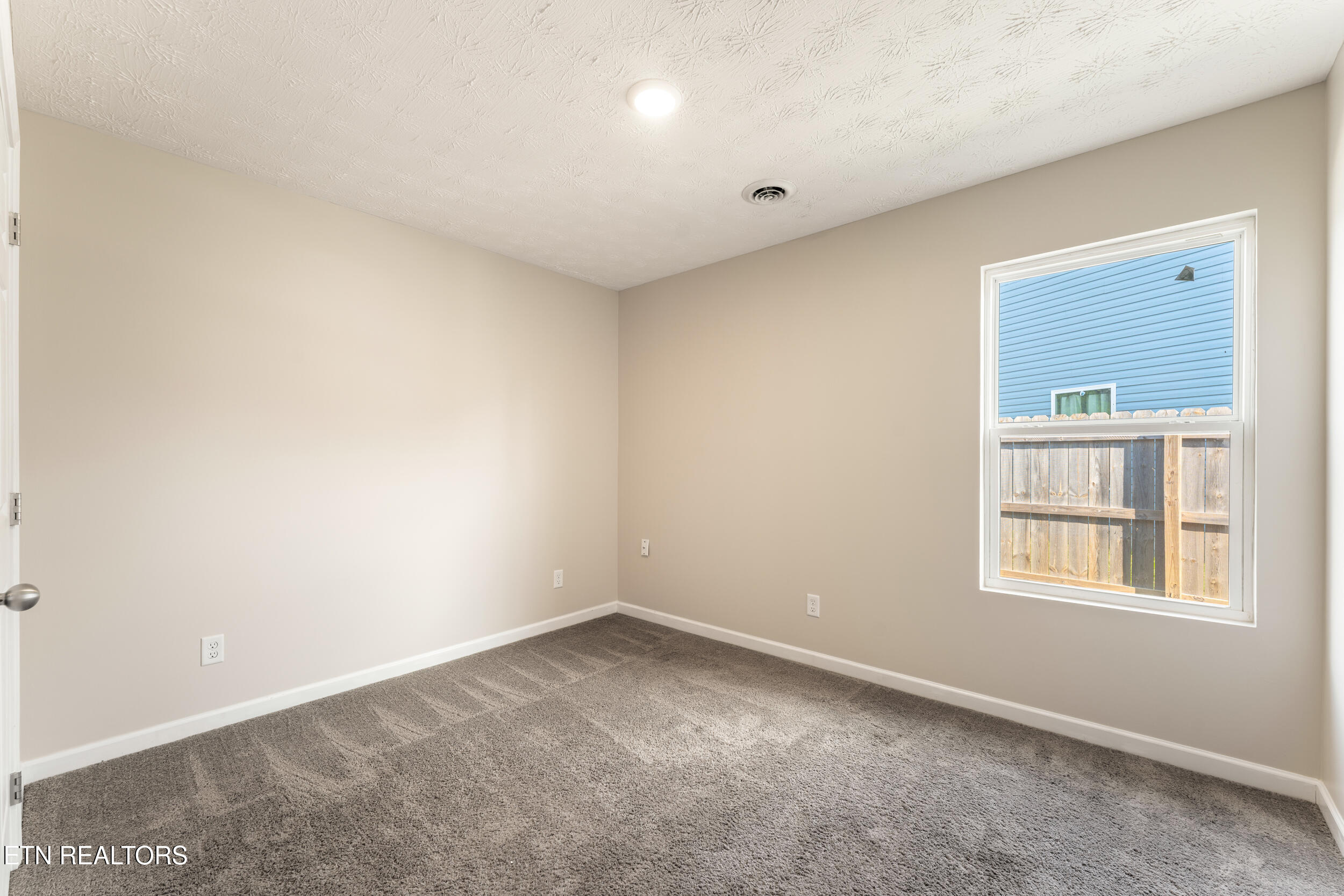 234 Sapling Lane Knoxville TN 37924