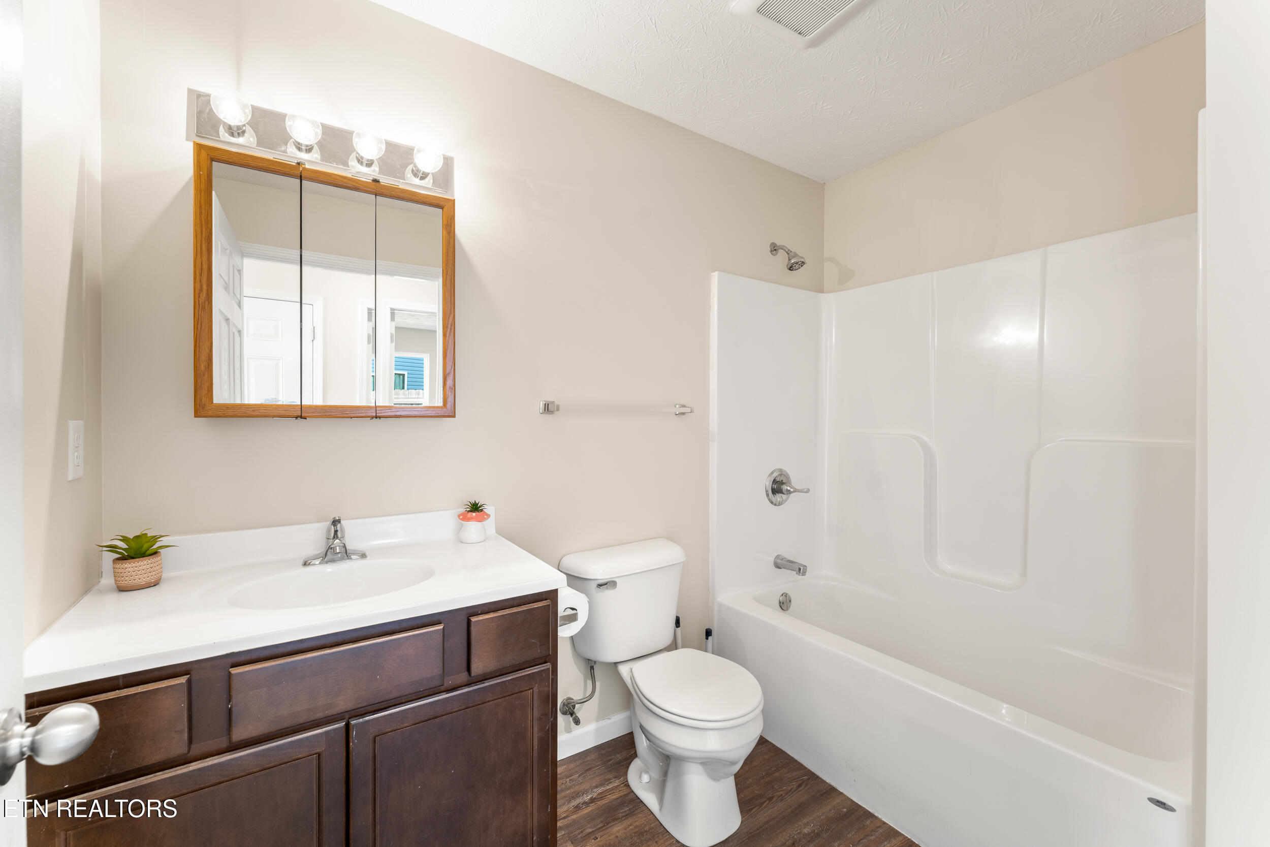 234 Sapling Lane Knoxville TN 37924