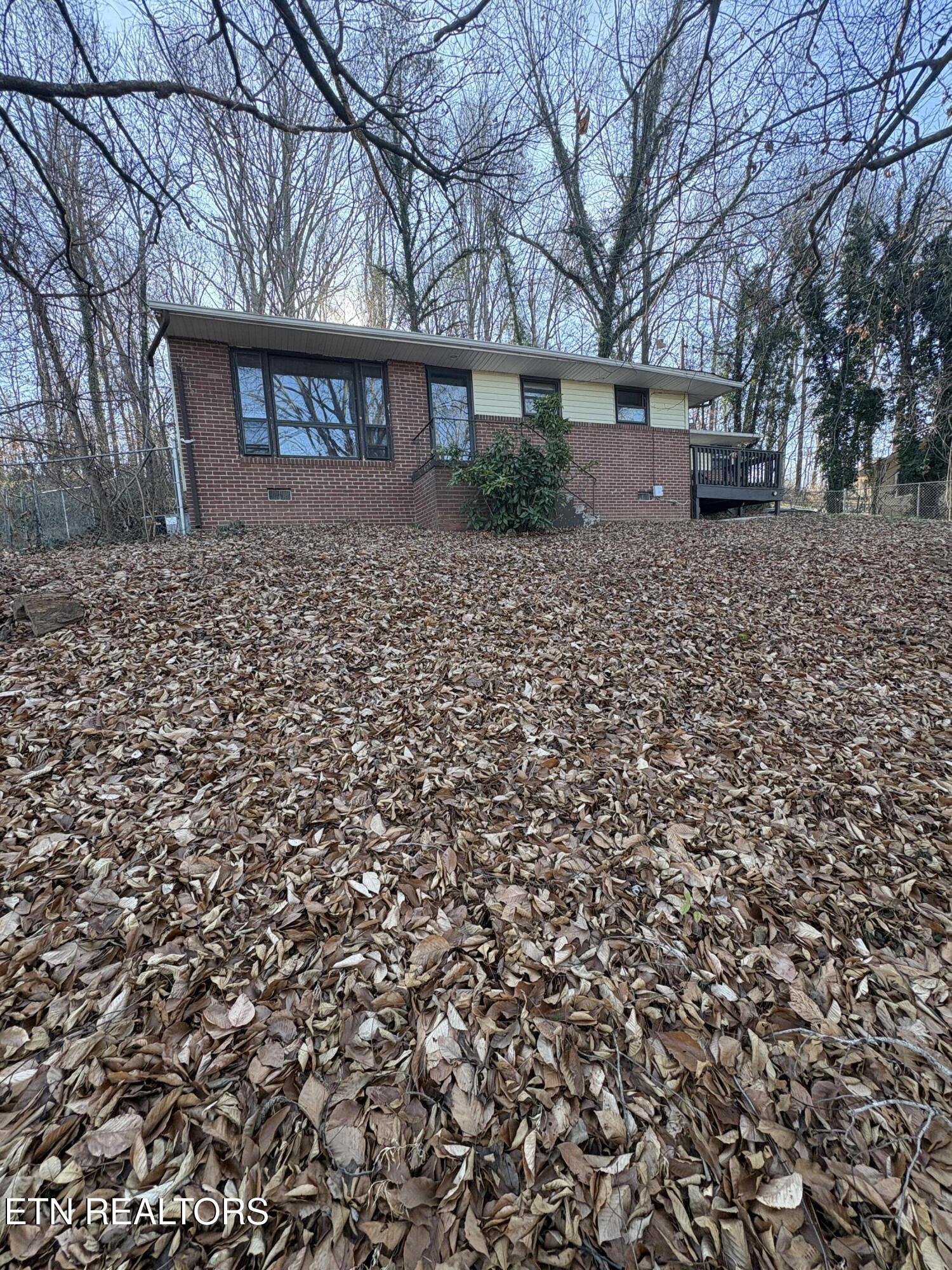 5008 Skyview Drive Knoxville TN 37917