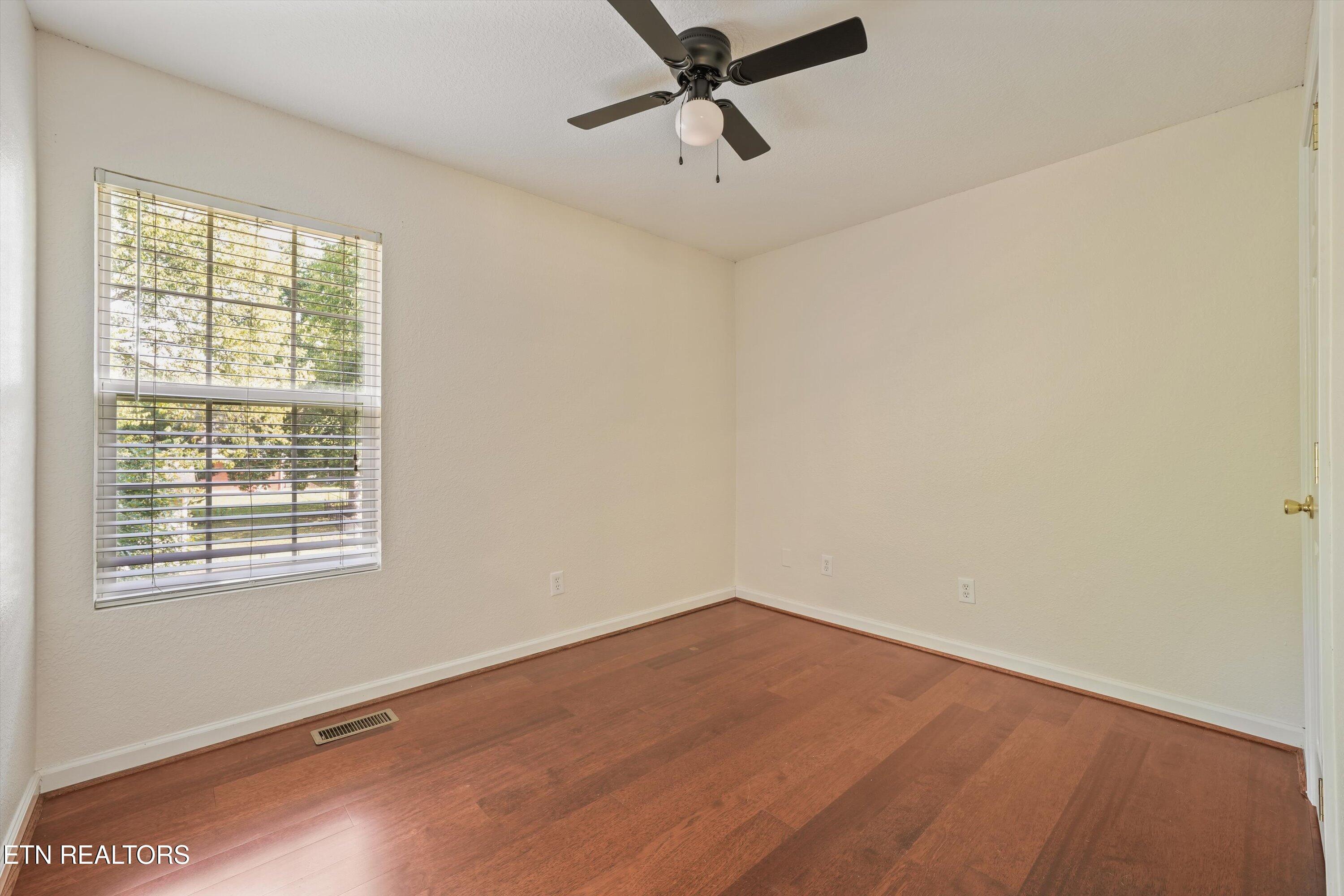 429 Woodlawn Pike Knoxville TN 37920