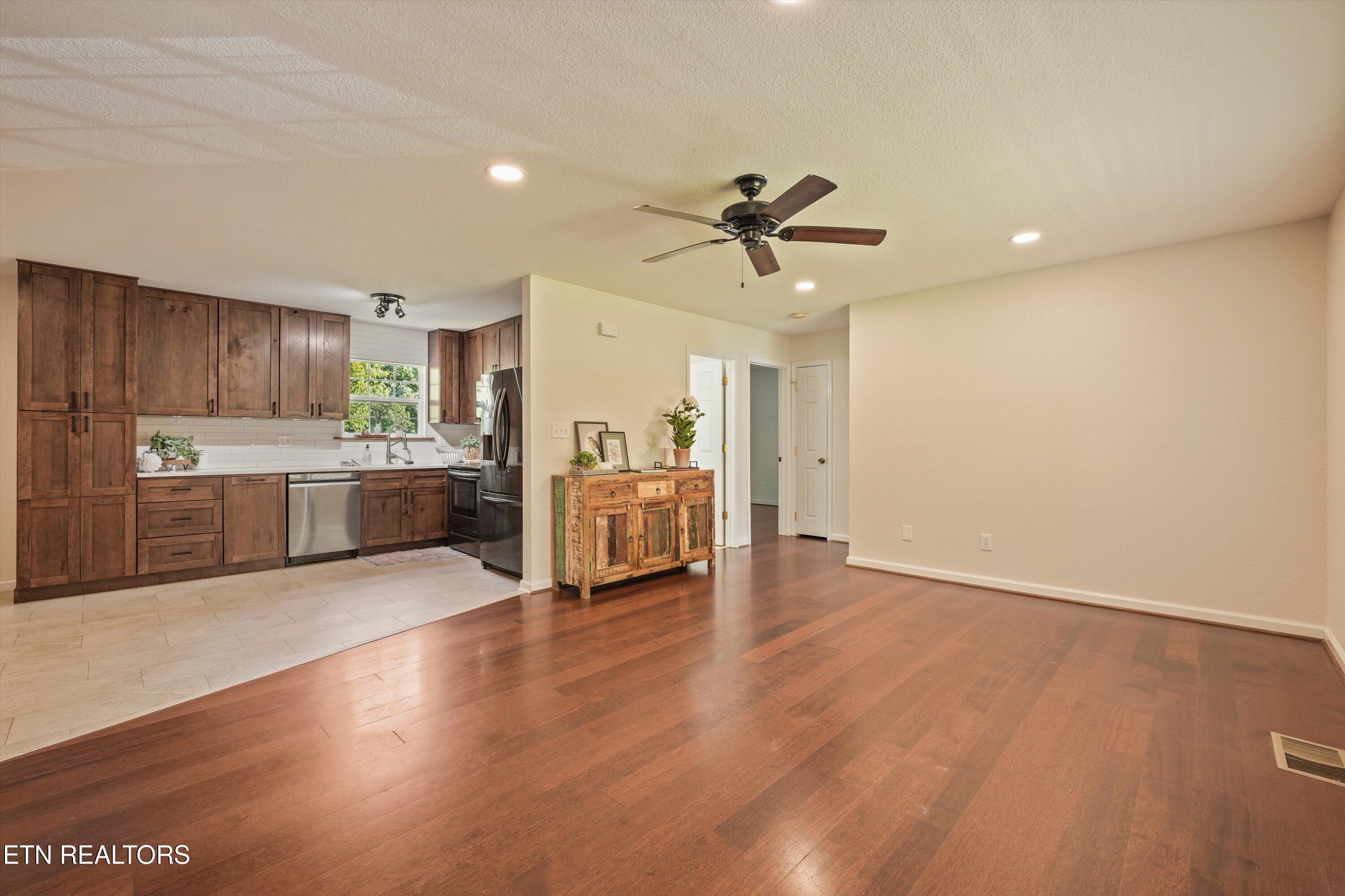 429 Woodlawn Pike Knoxville TN 37920
