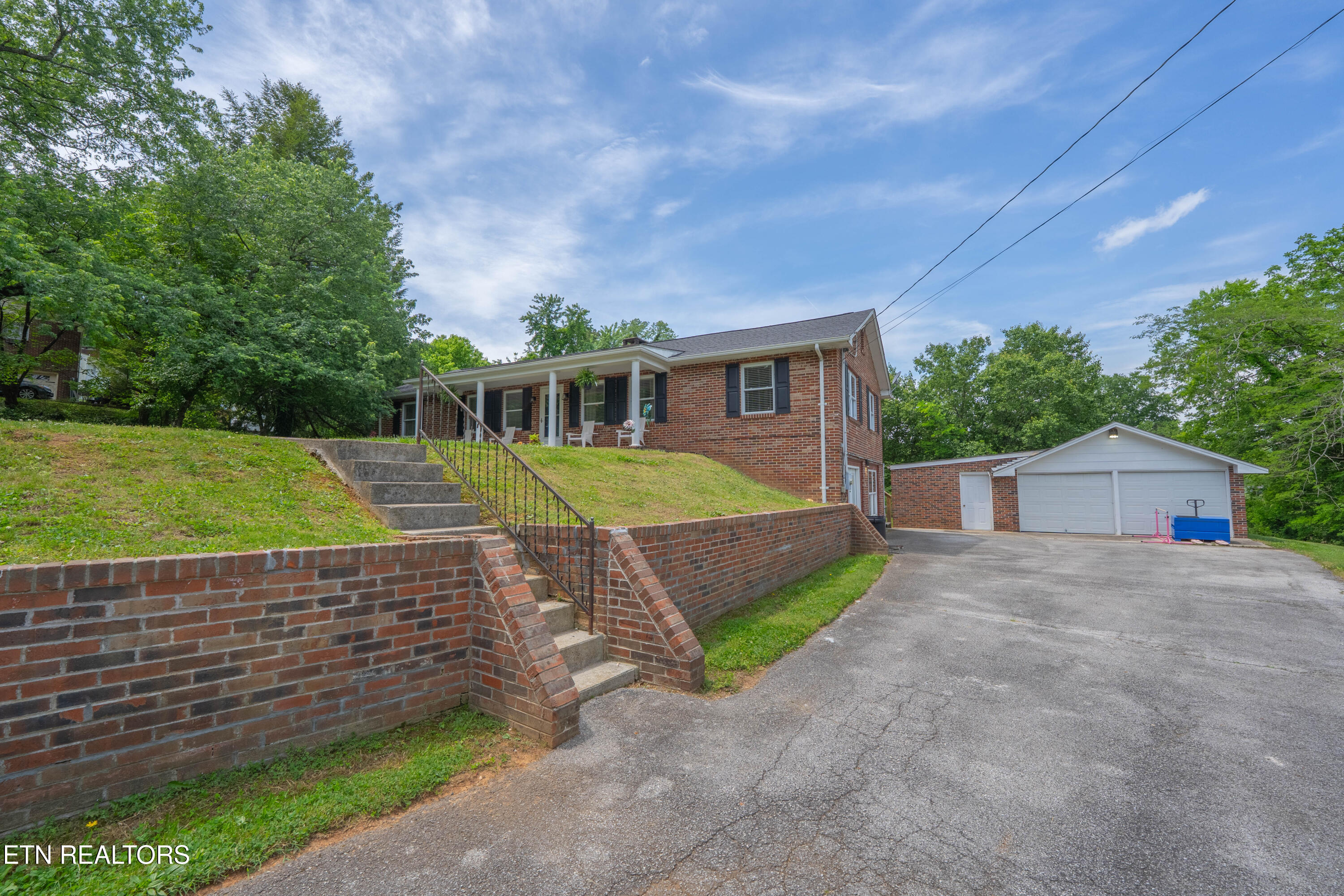 125 Bettis Lane Kingston TN 37763